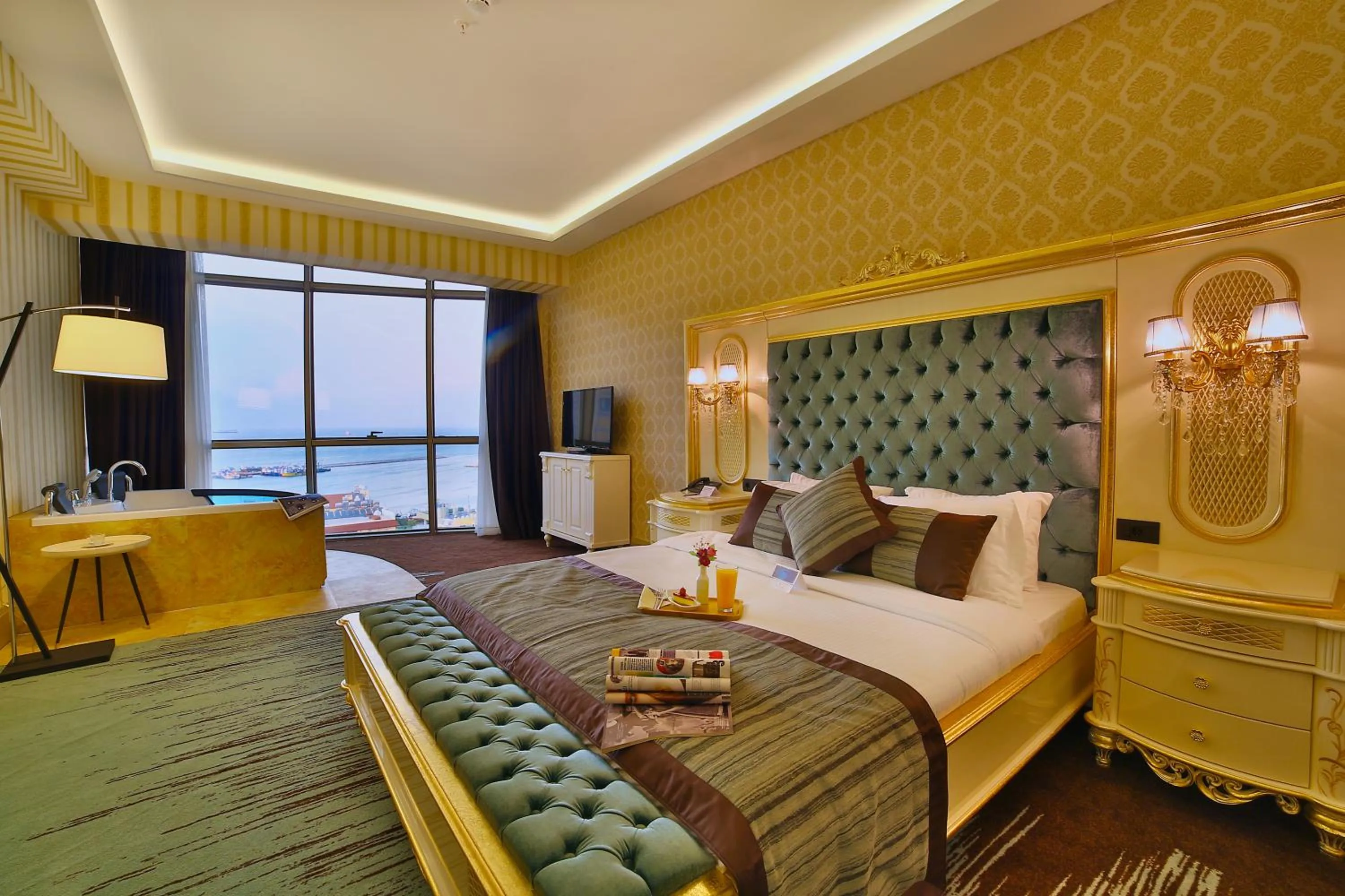 Photo of the whole room, Bed in Ramada By Wyndham Iskenderun