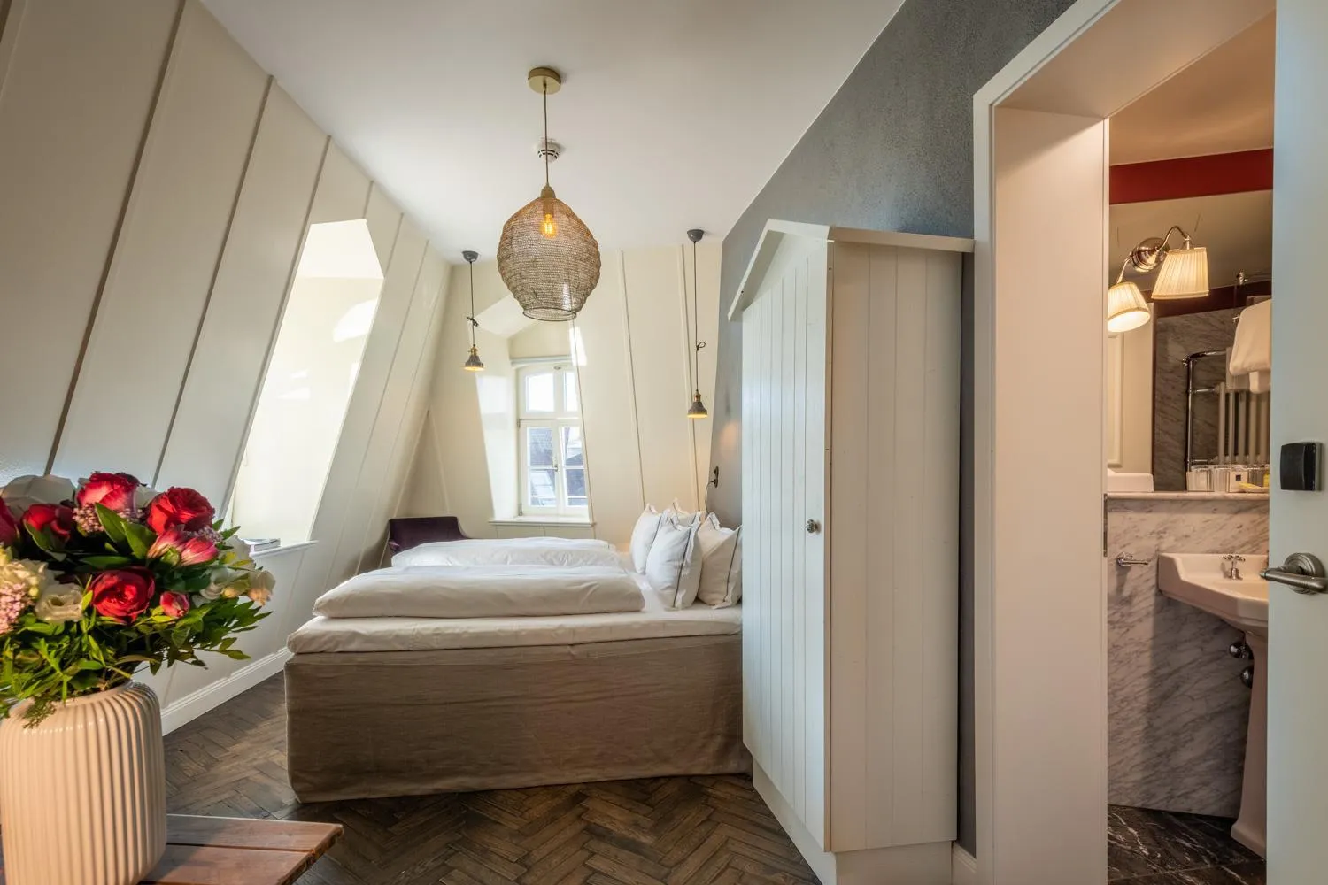 Bedroom, Bed in Renthof Kassel