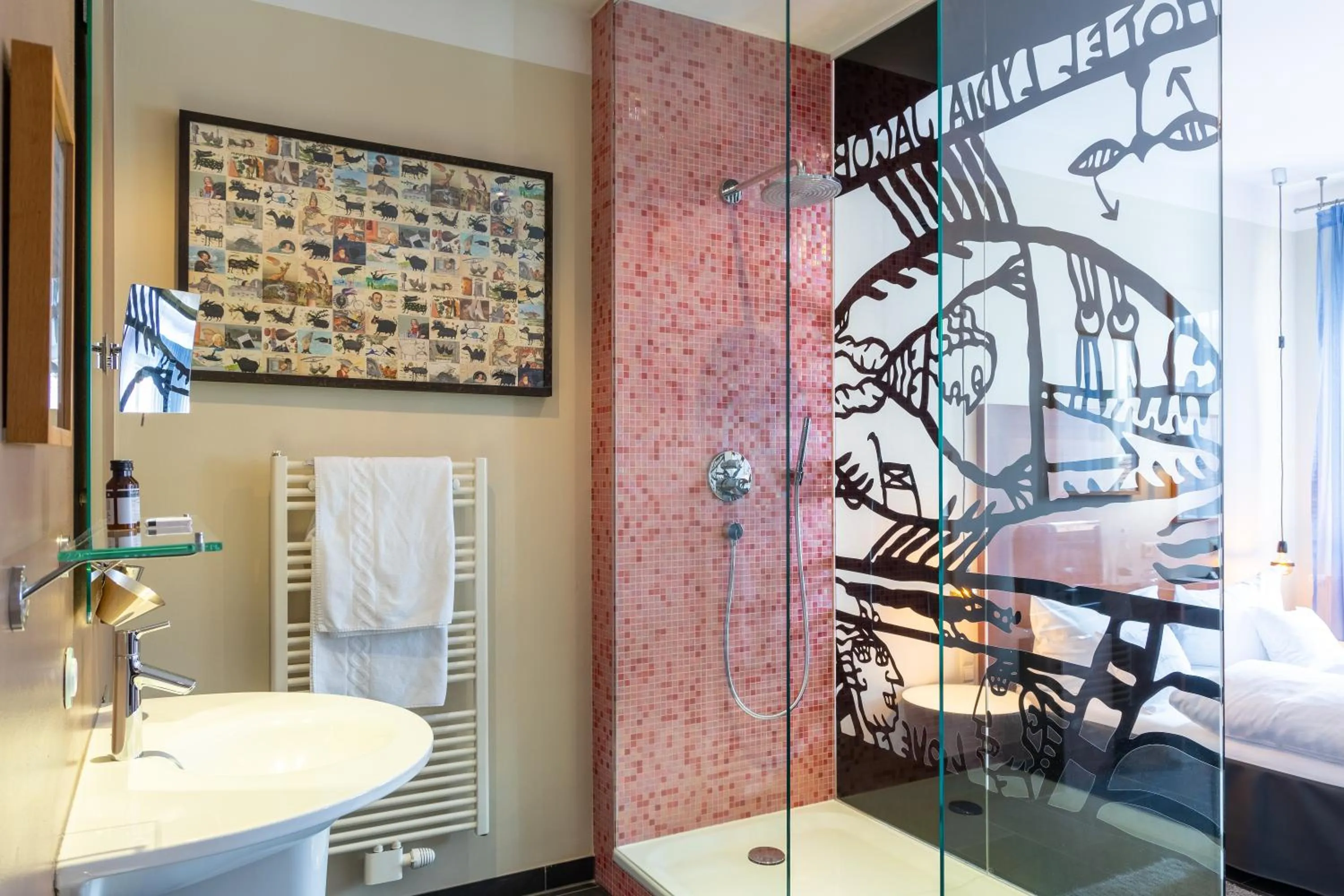 Bathroom in Romantikhotel Rebstock art & design