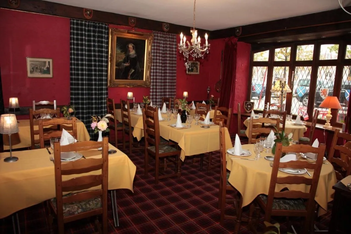 Restaurant/places to eat in Cit'Hotel Marie Stuart