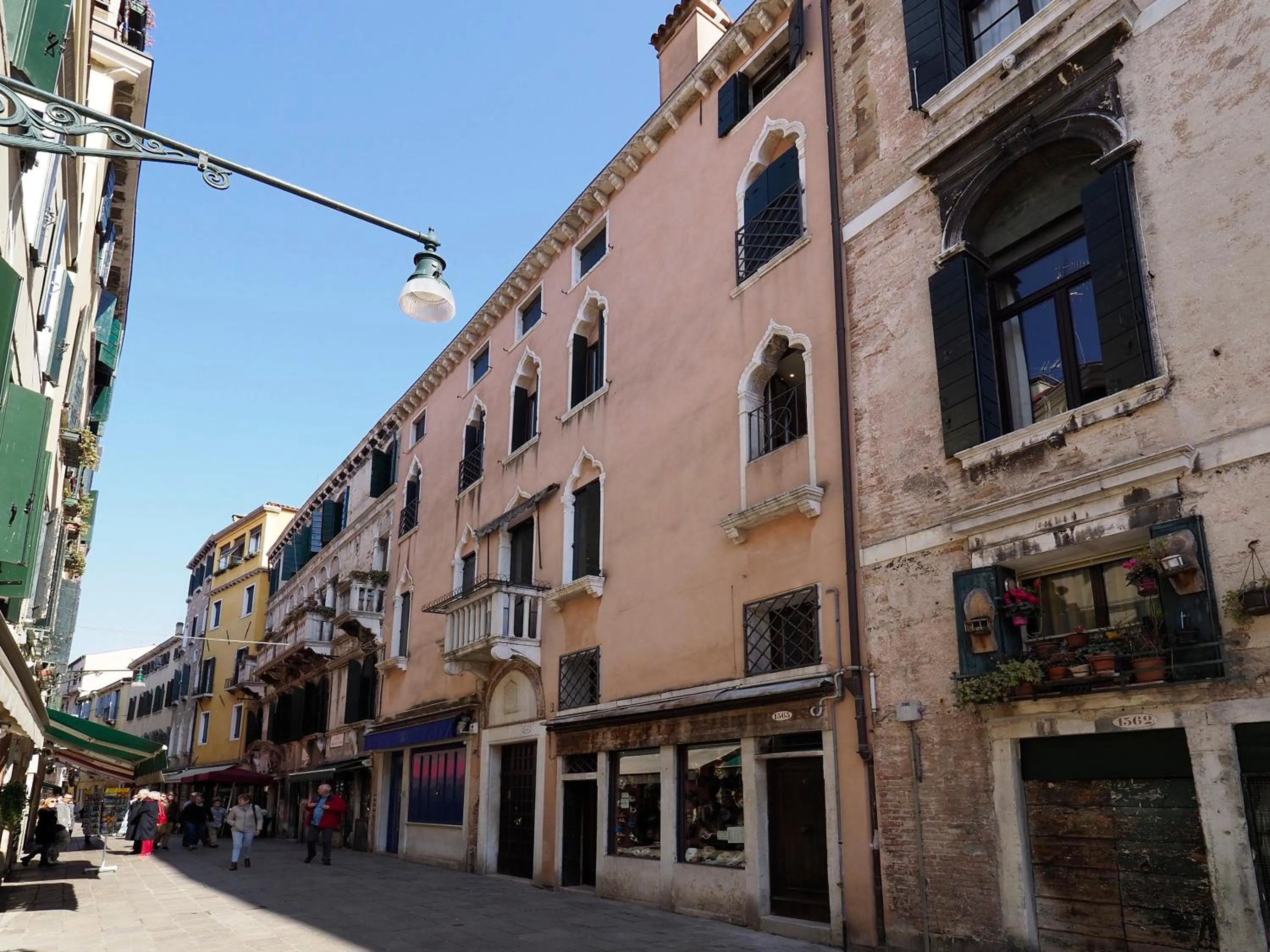 Property building in Majestic Rialto House by Wonderful Italy