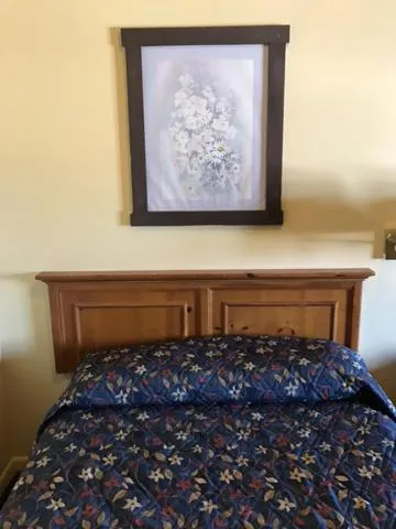 Bedroom, Bed in Relax Inn