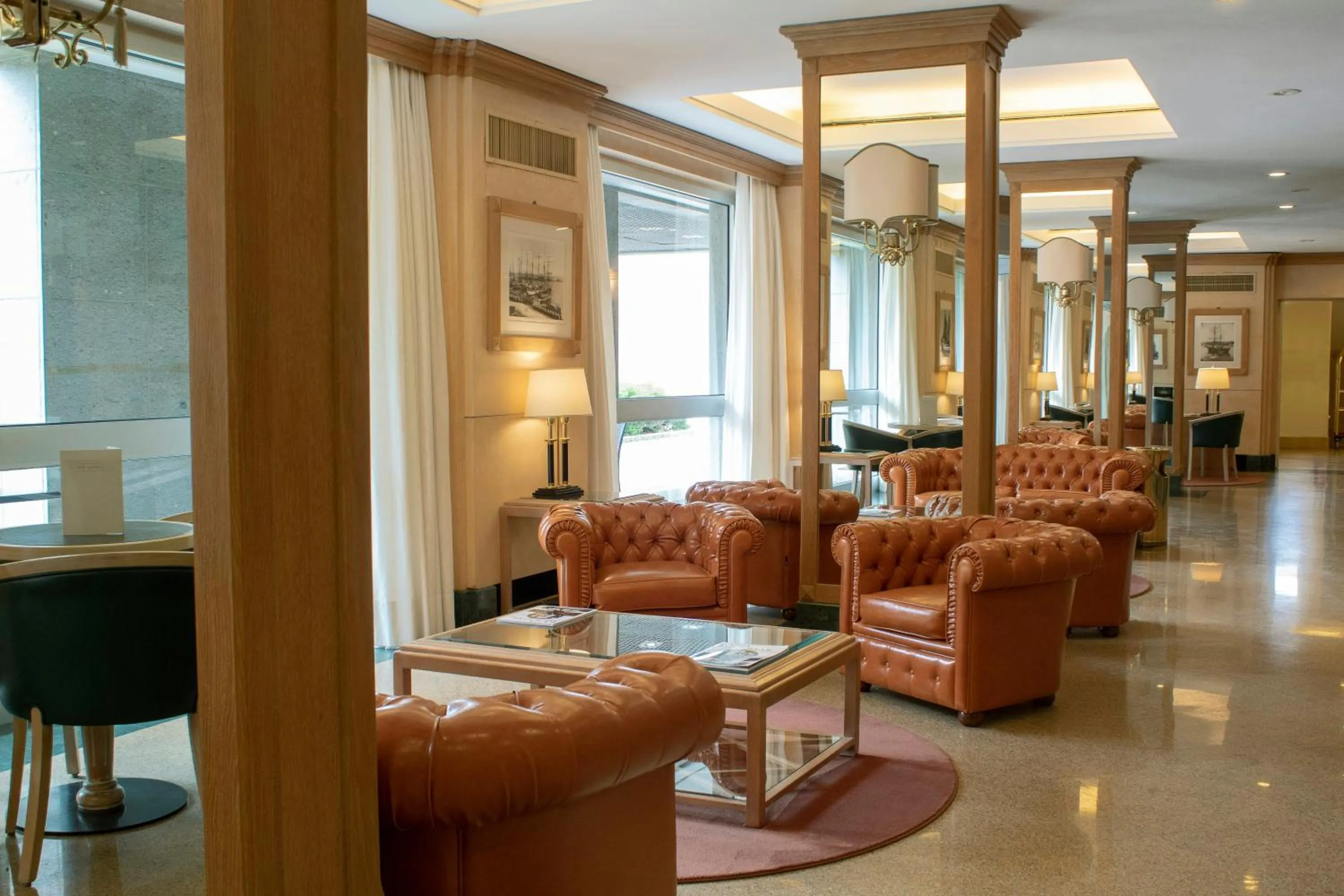 Lobby or reception in Starhotels Vespucci