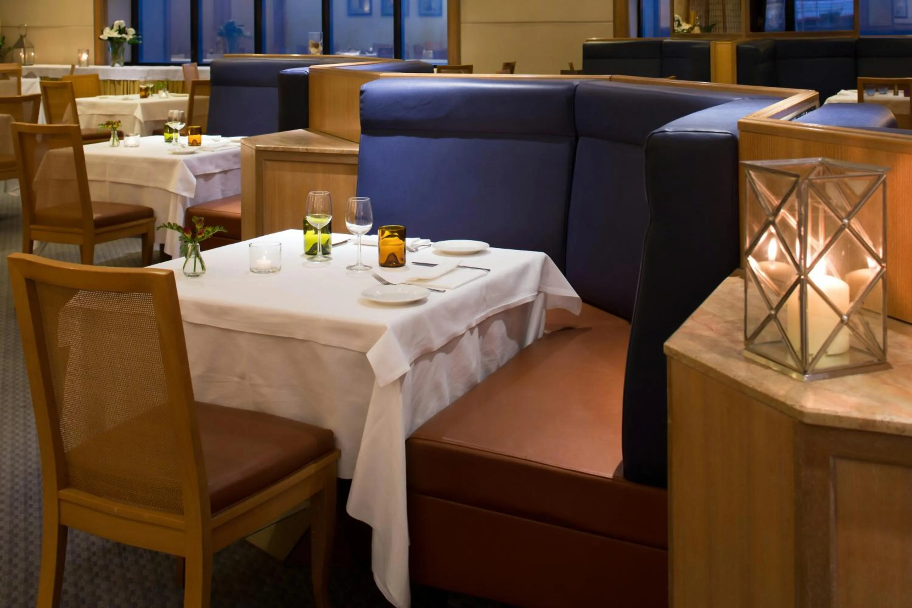 Restaurant/places to eat in Starhotels President