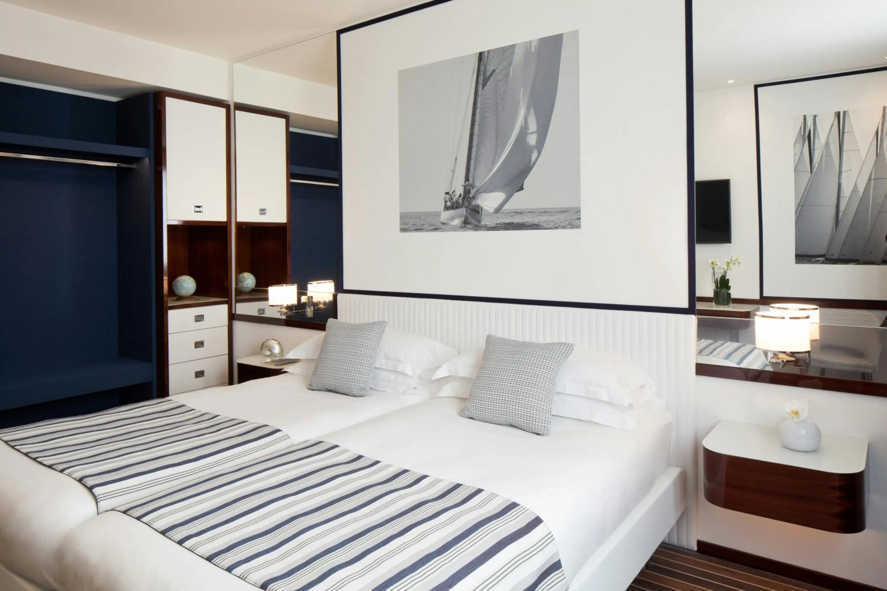 Photo of the whole room, Bed in Starhotels President