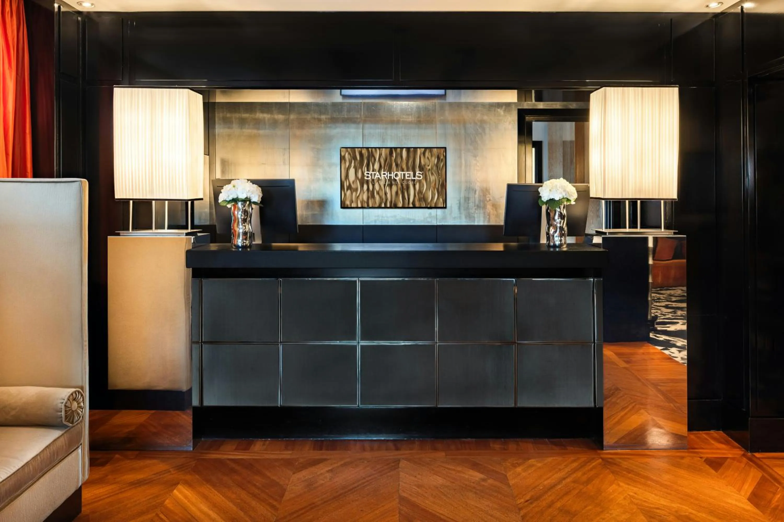 Lobby or reception in Starhotels Anderson