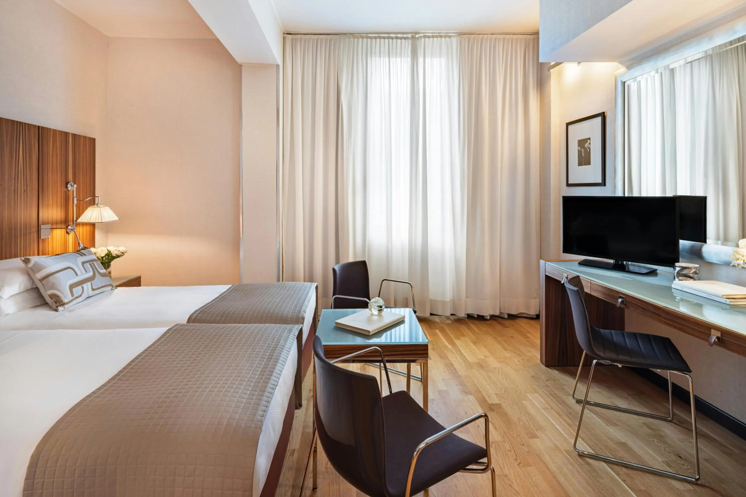 Photo of the whole room, Bed in Starhotels Anderson