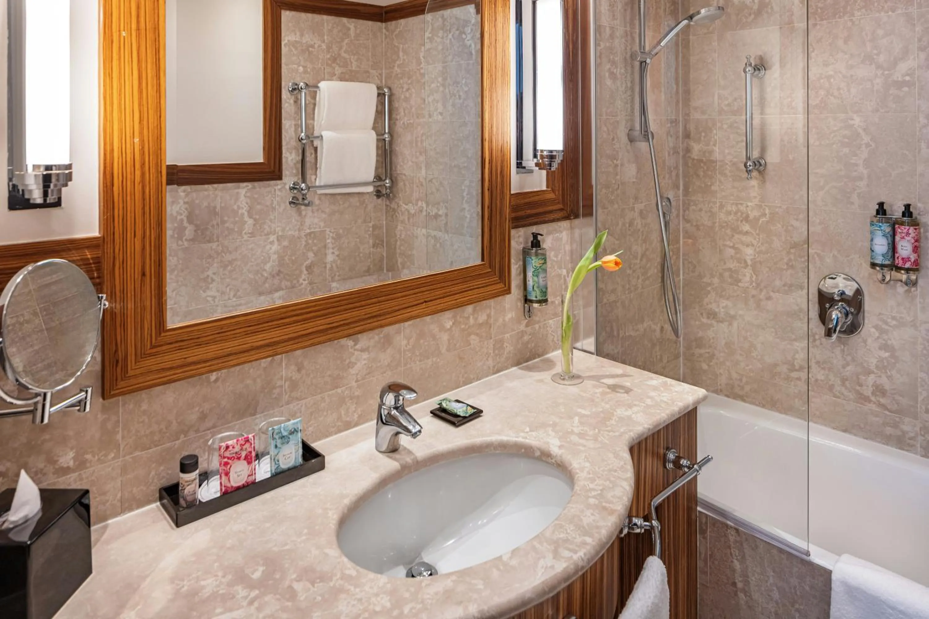 Bathroom in Starhotels Anderson