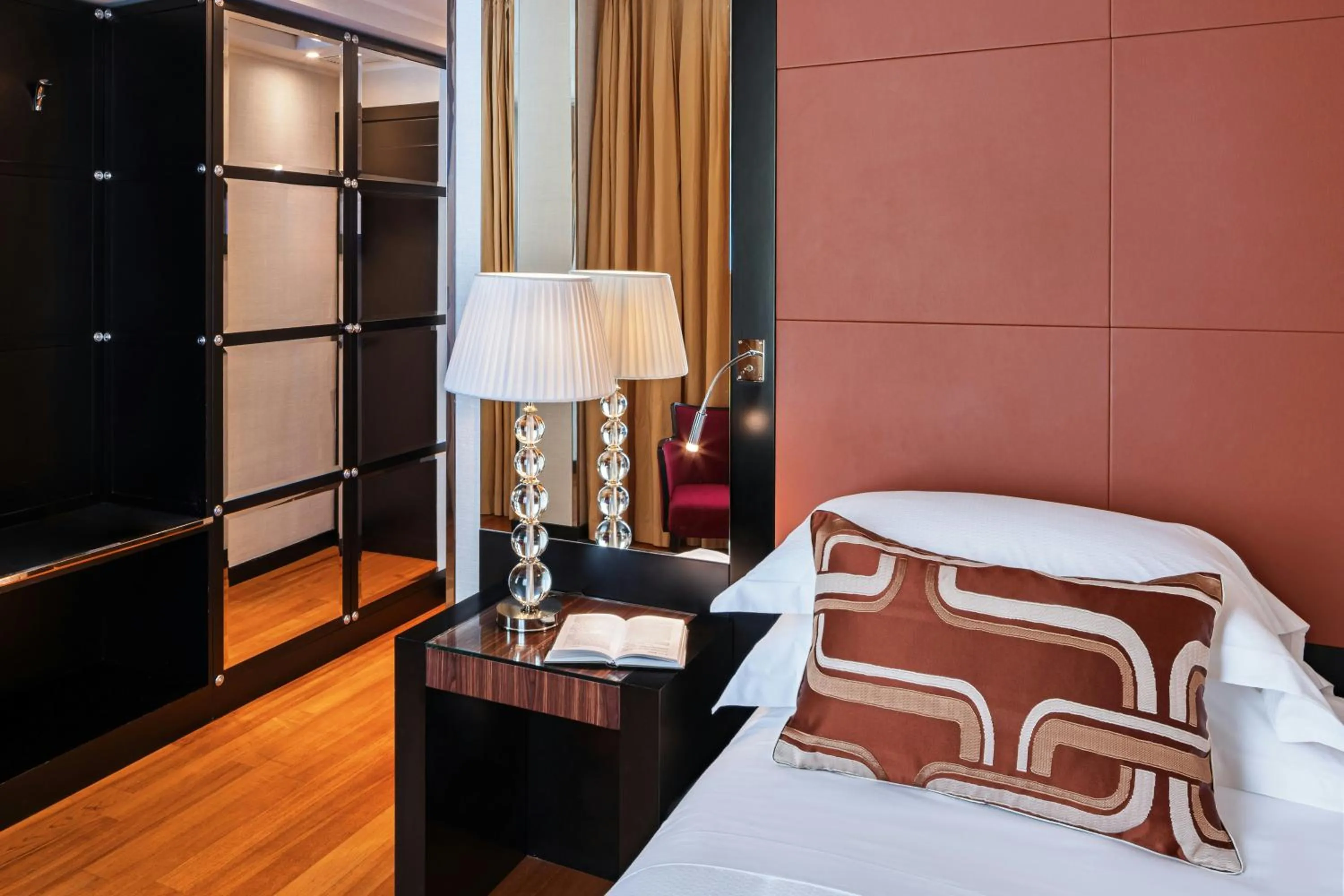 Photo of the whole room, Bed in Starhotels Anderson