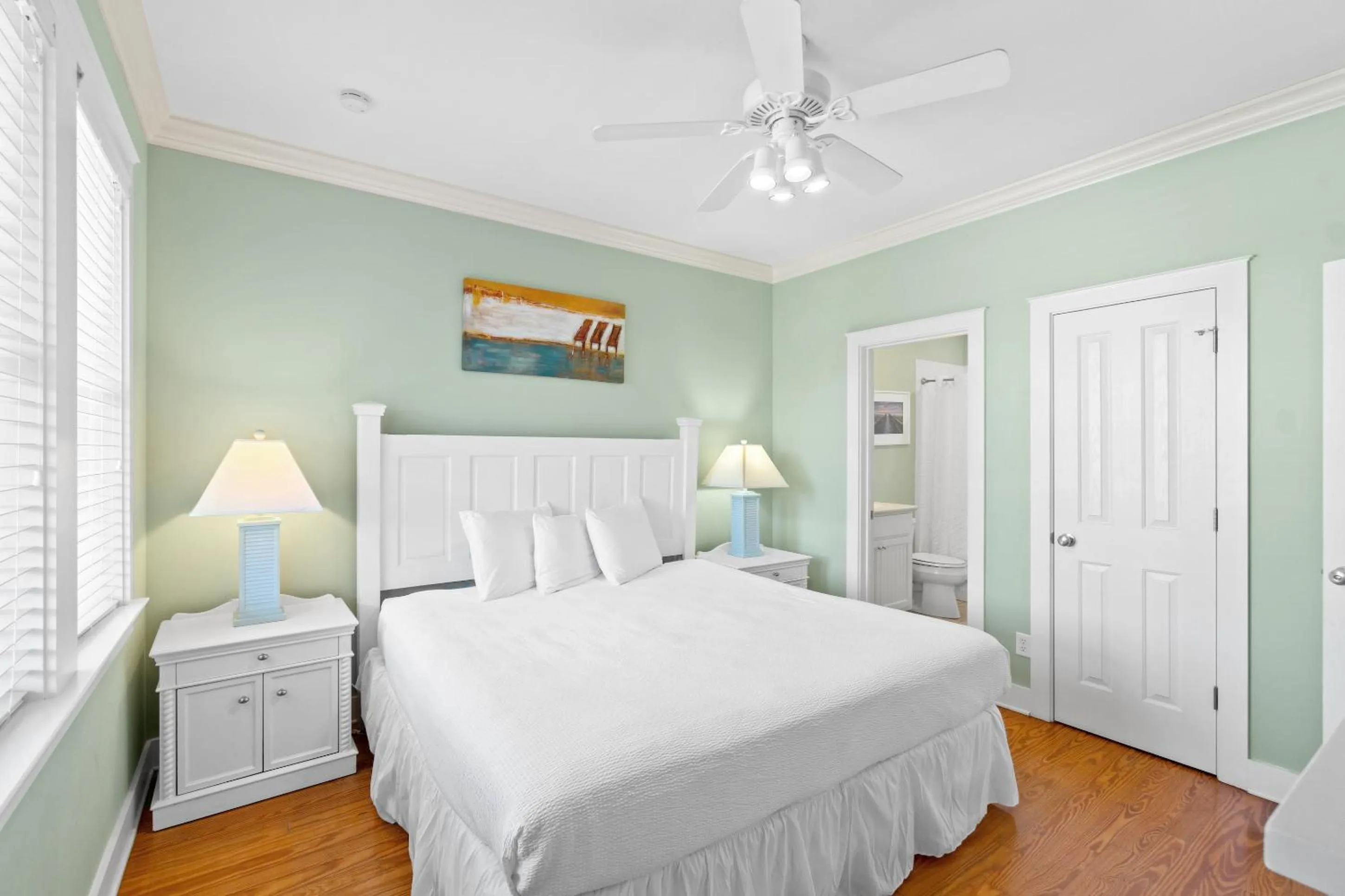 Bed in La Valencia Villas