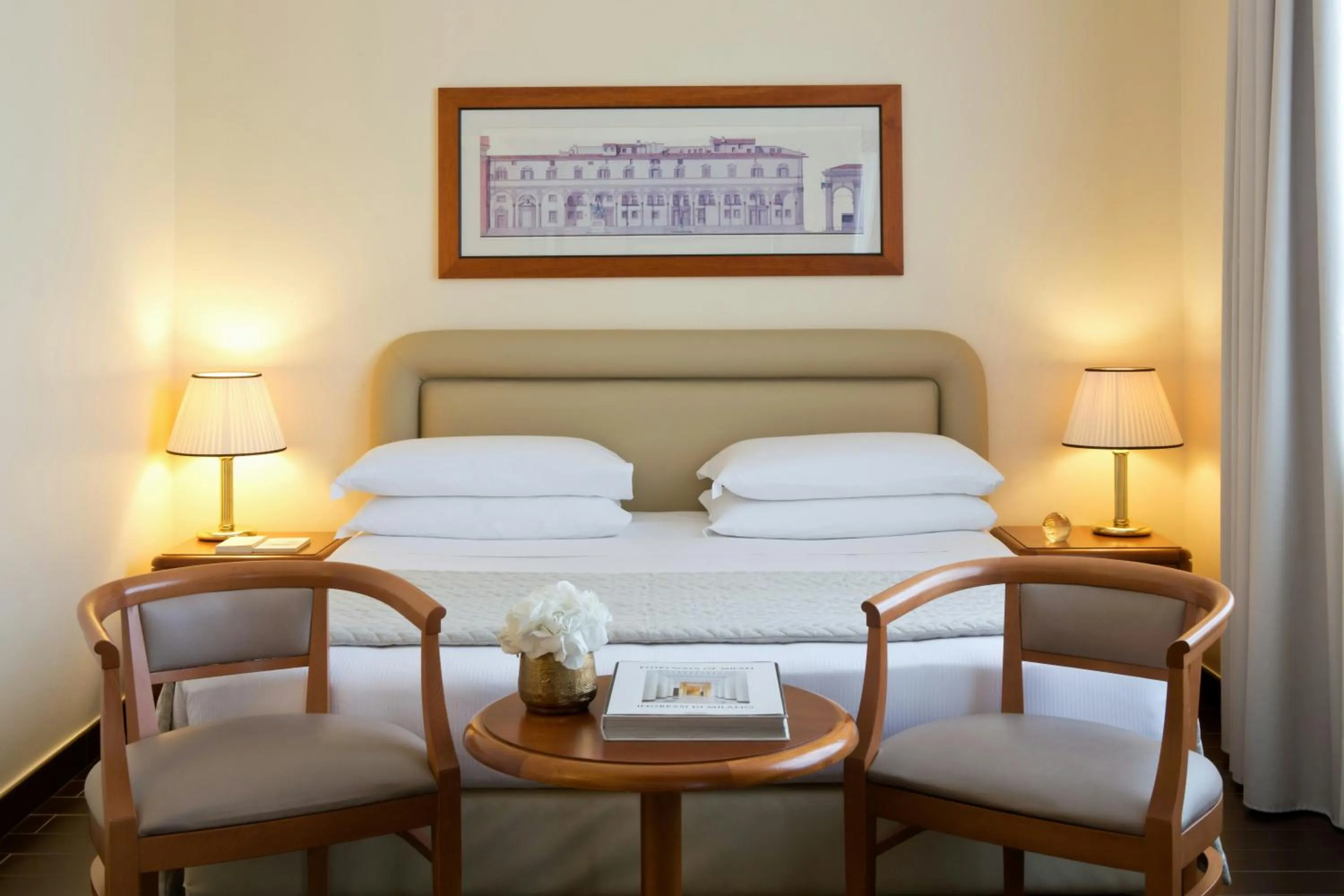 Photo of the whole room, Bed in Starhotels Business Palace