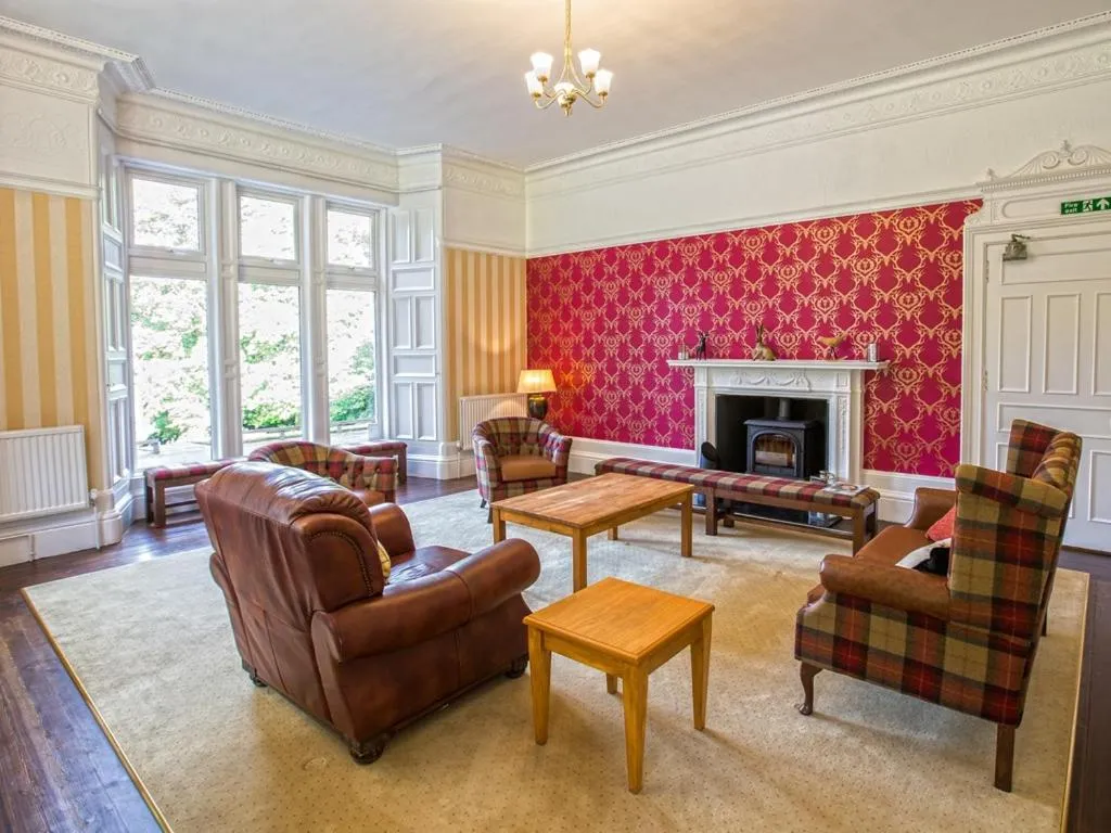 Living room in Balcary House Hotel