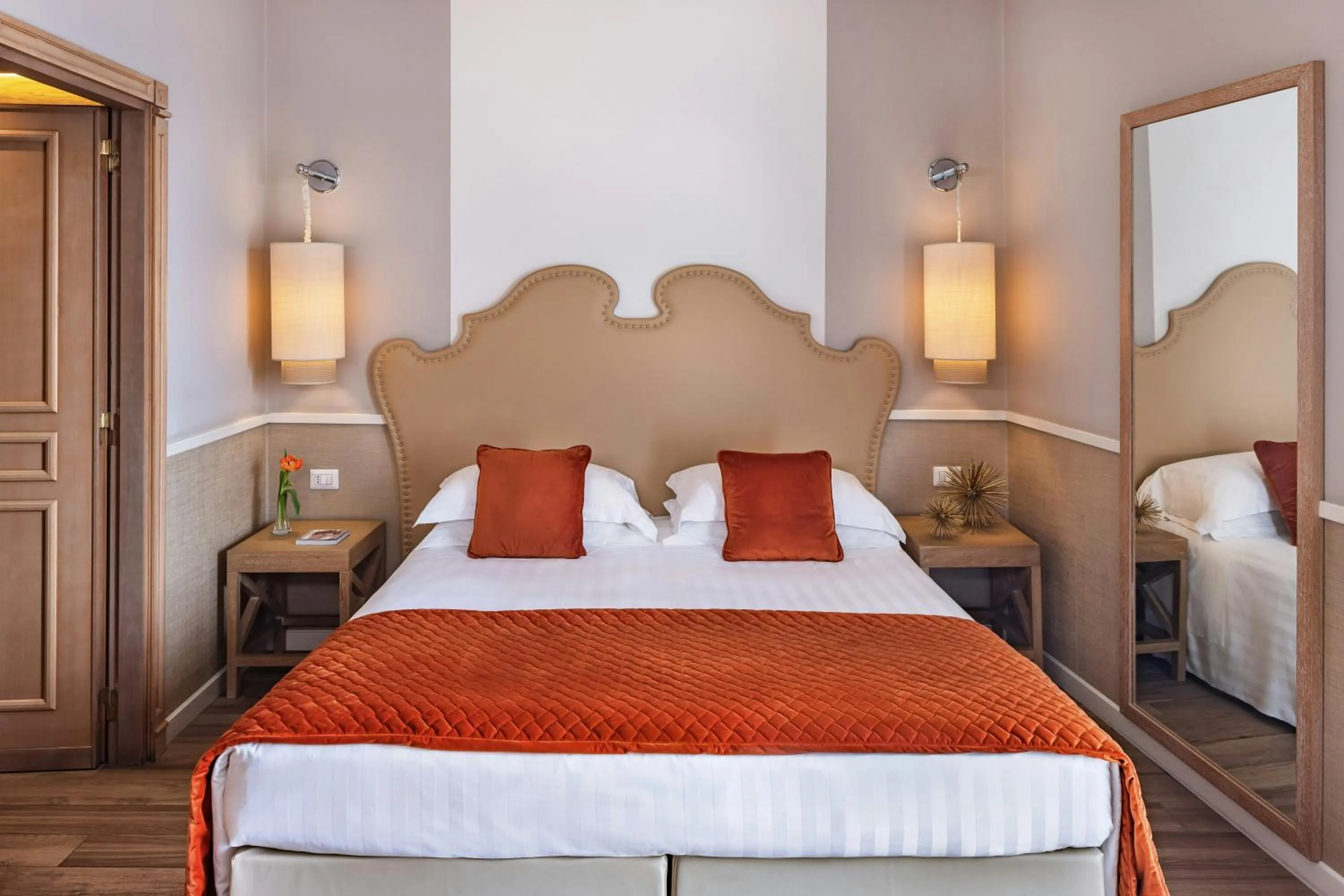 Photo of the whole room, Bed in Starhotels Terminus