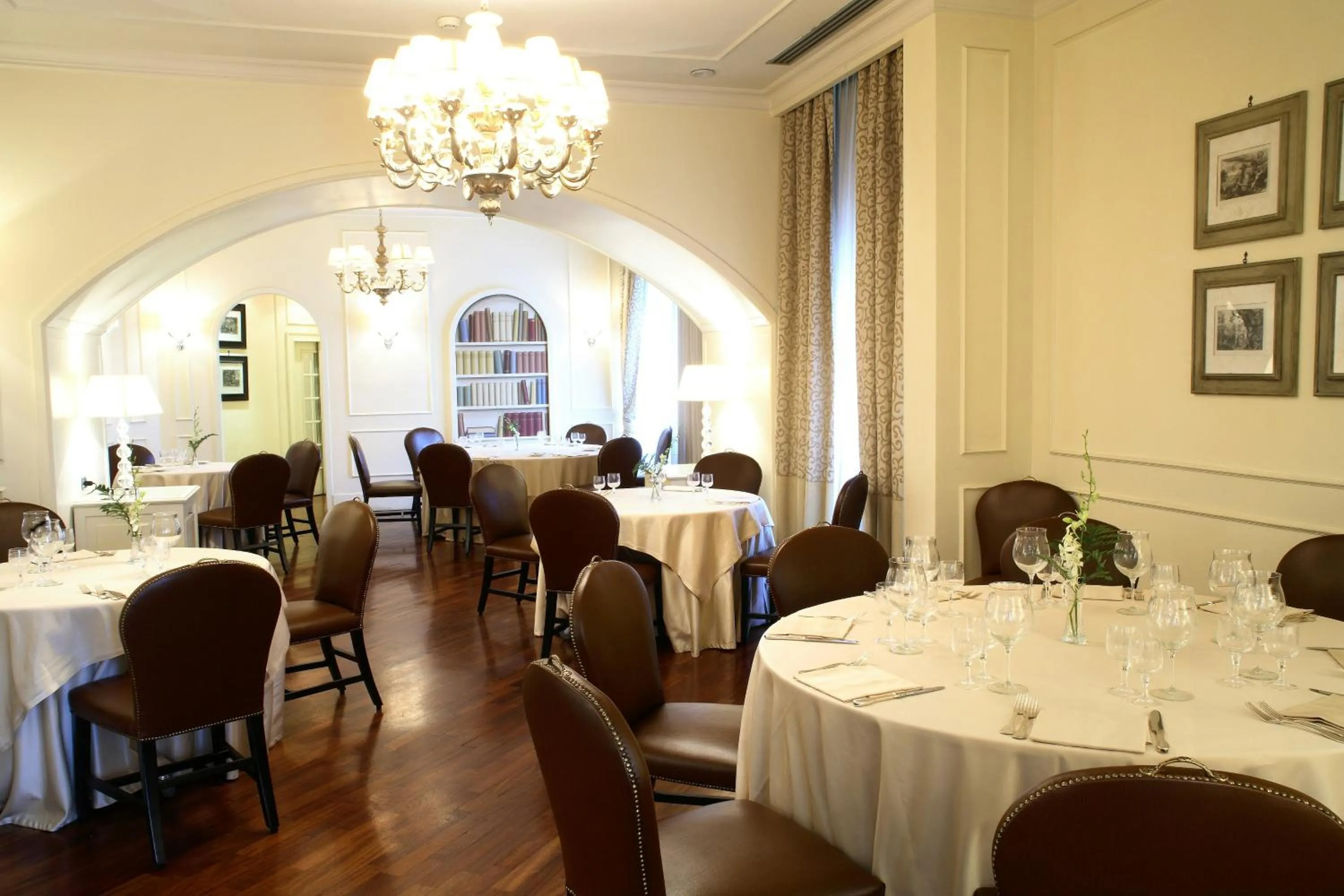 Restaurant/places to eat in Starhotels Terminus