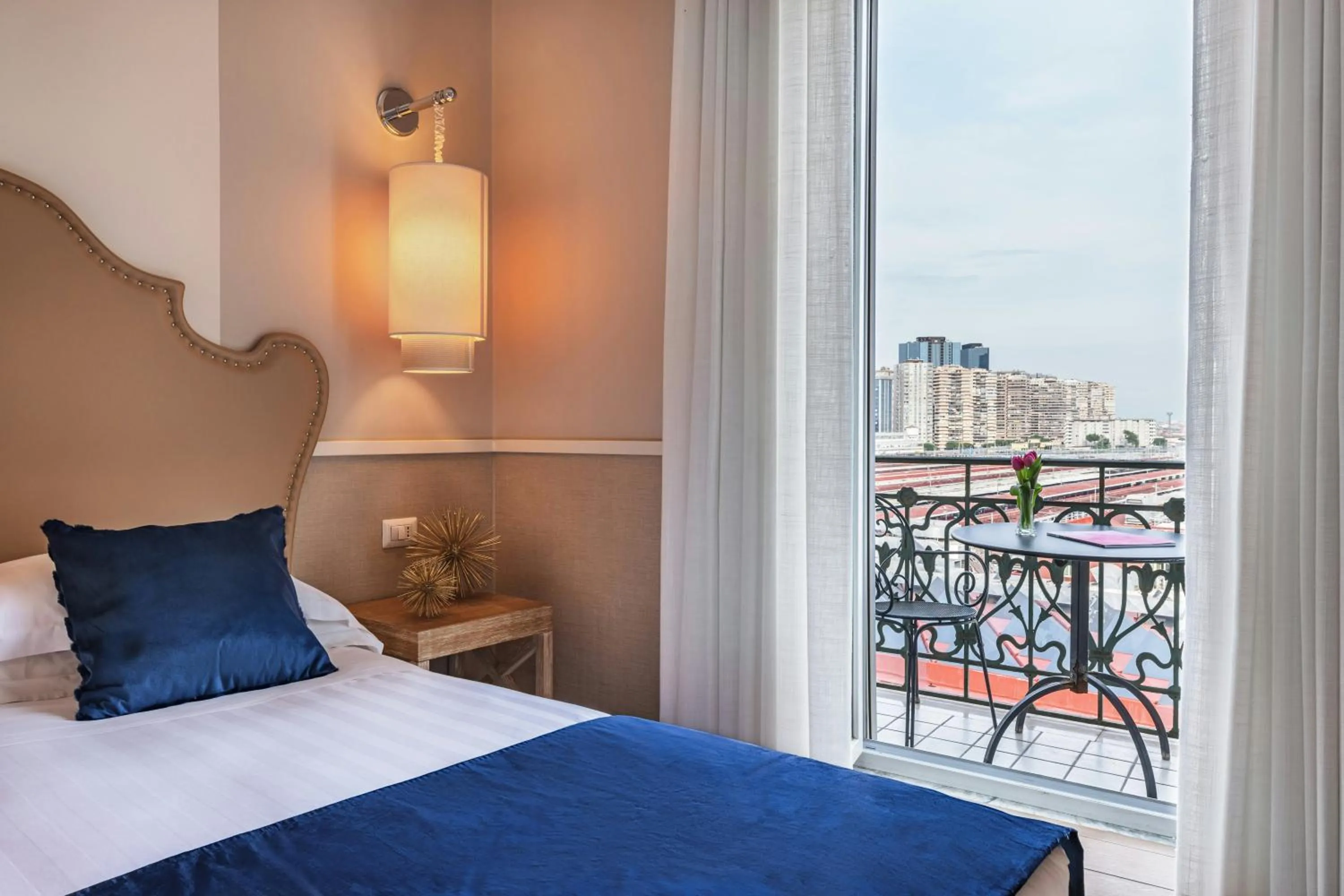 Bedroom, Bed in Starhotels Terminus