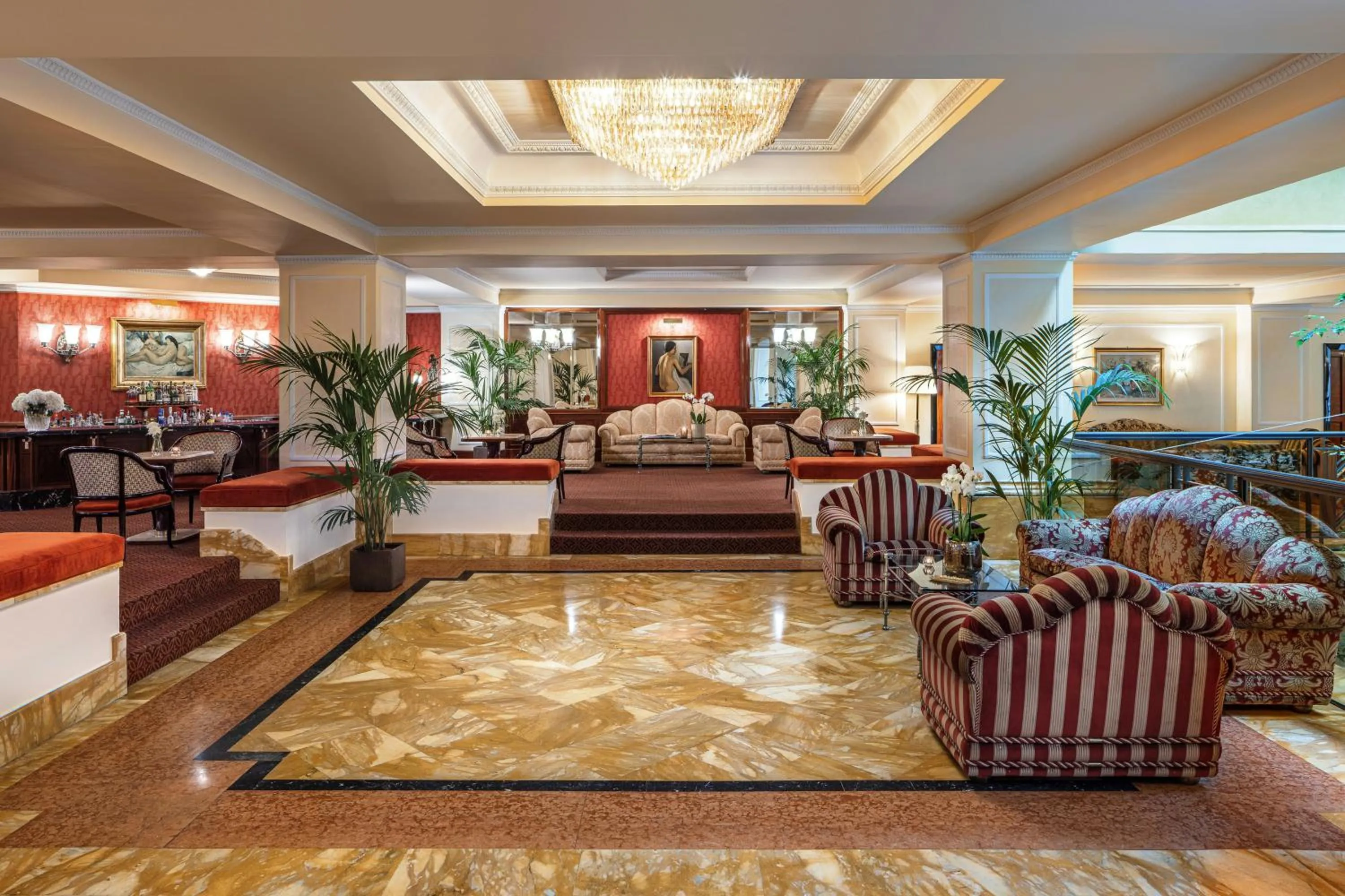 Lobby or reception in Starhotels Du Parc