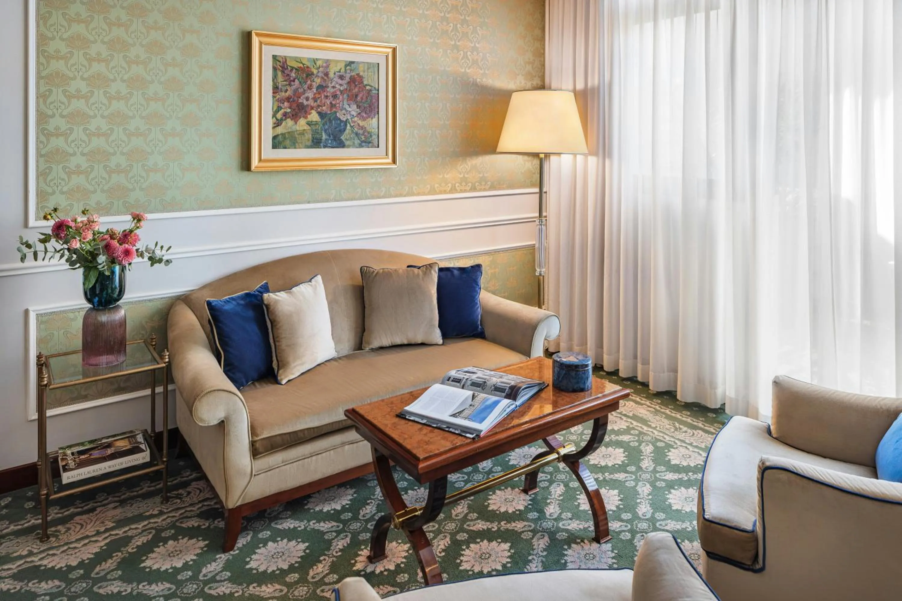 Photo of the whole room in Starhotels Du Parc