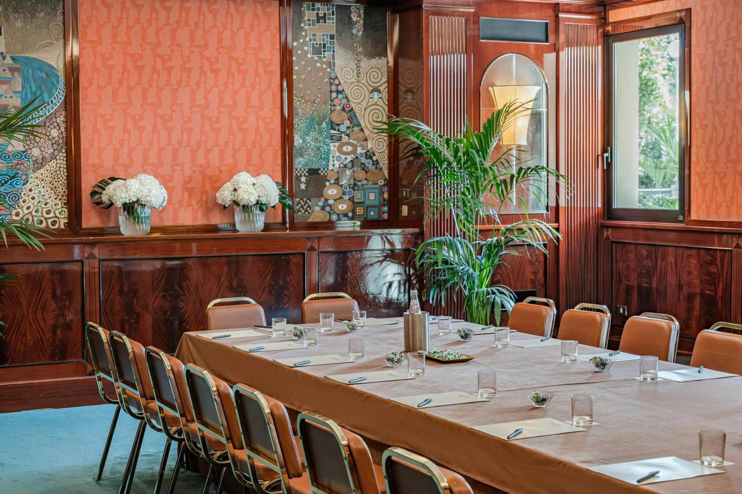 Meeting/conference room in Starhotels Du Parc