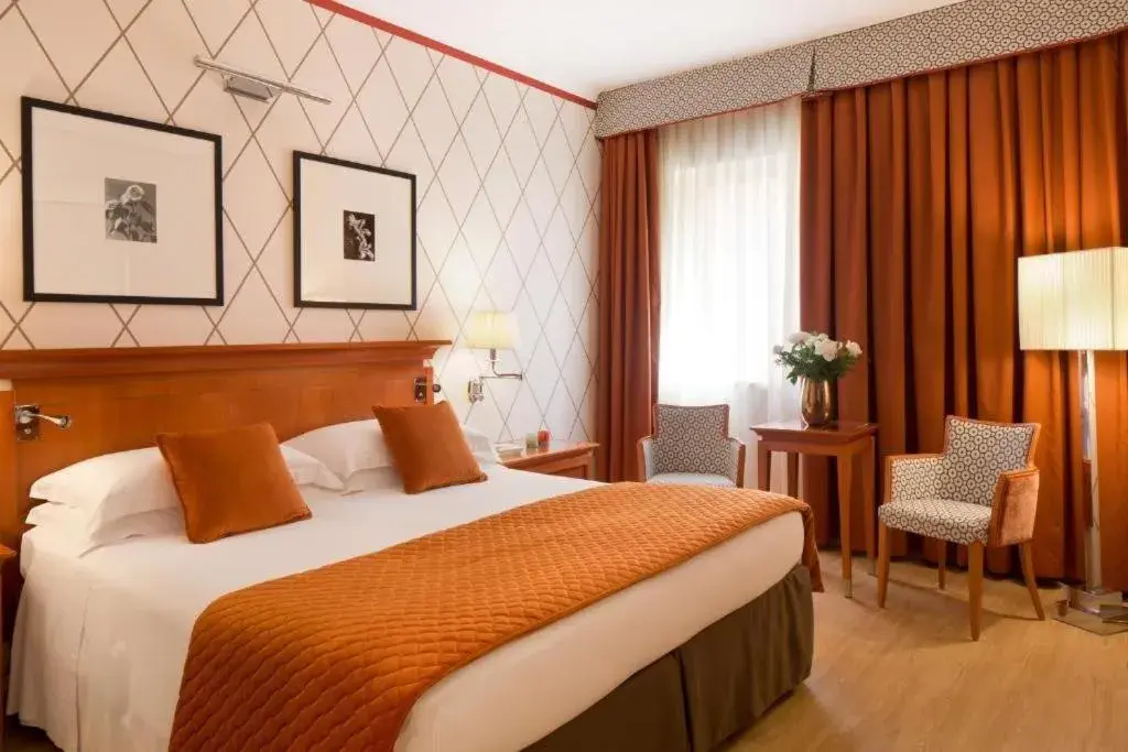 Superior Double or Twin Room in Starhotels Metropole Superior Double or Twin Room in Starhotels Metropole