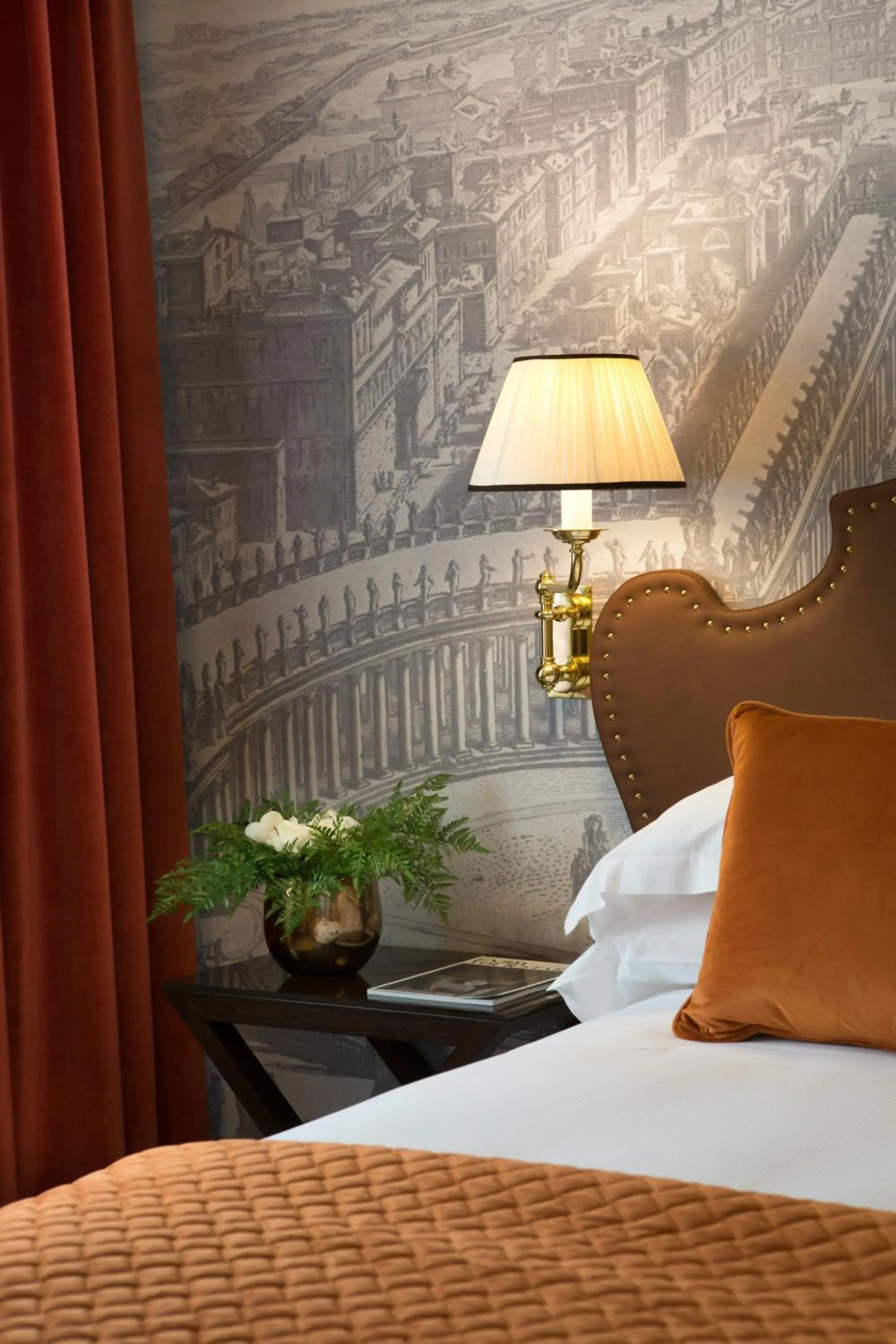 Photo of the whole room, Bed in Starhotels Michelangelo Rome