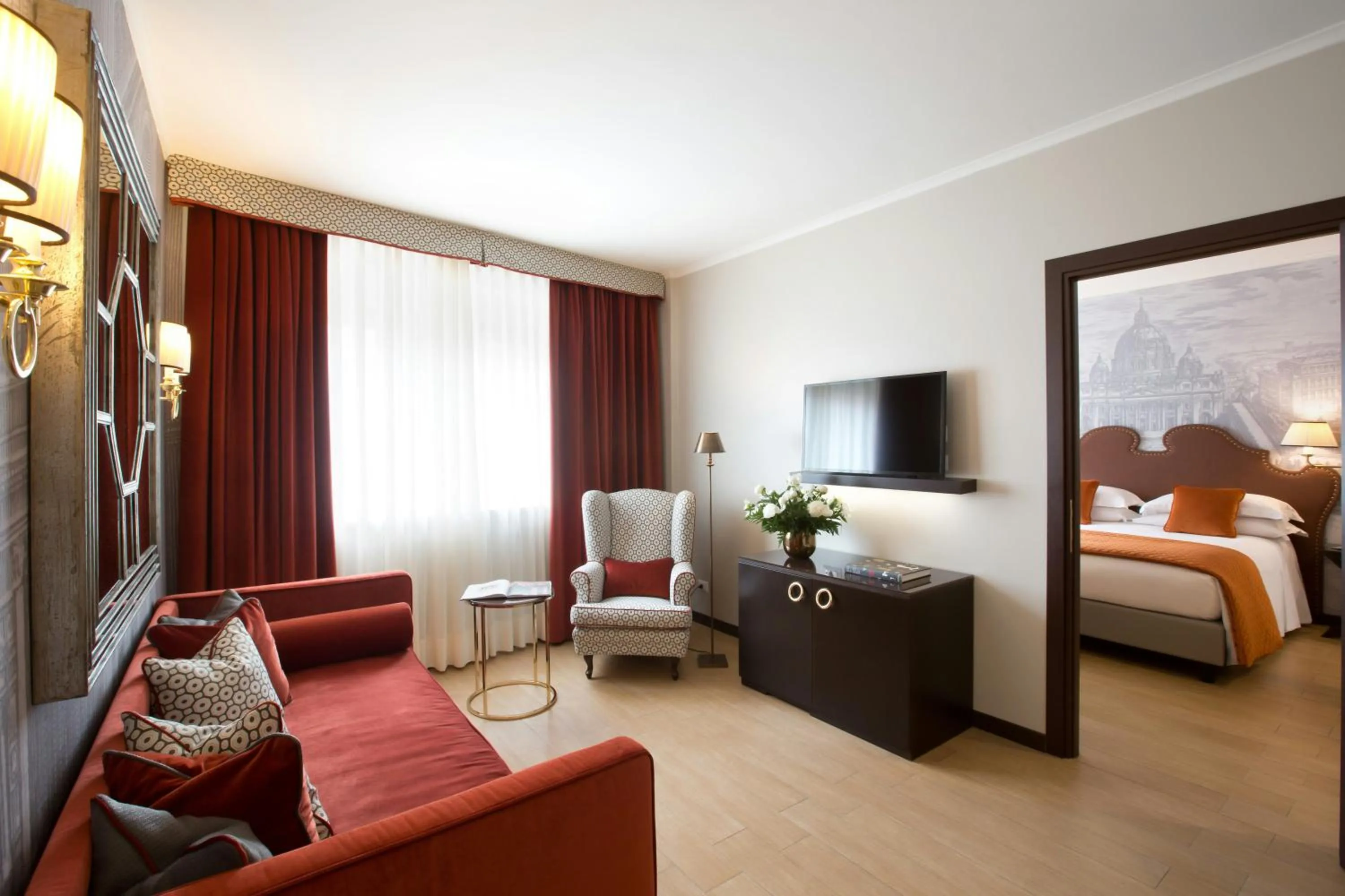 Photo of the whole room, Bed in Starhotels Michelangelo Rome