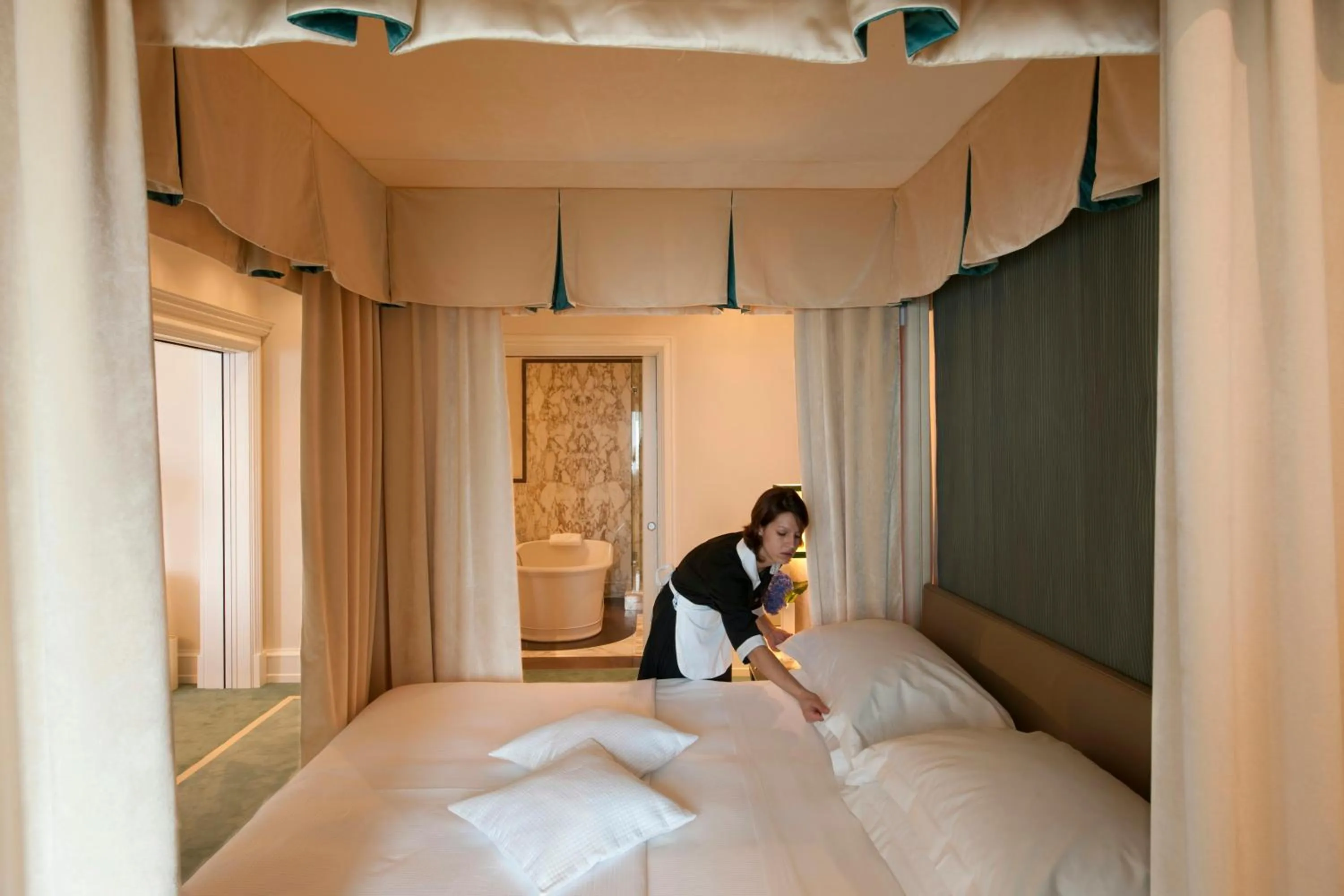 Photo of the whole room, Bed in Savoia Excelsior Palace Trieste - Starhotels Collezione