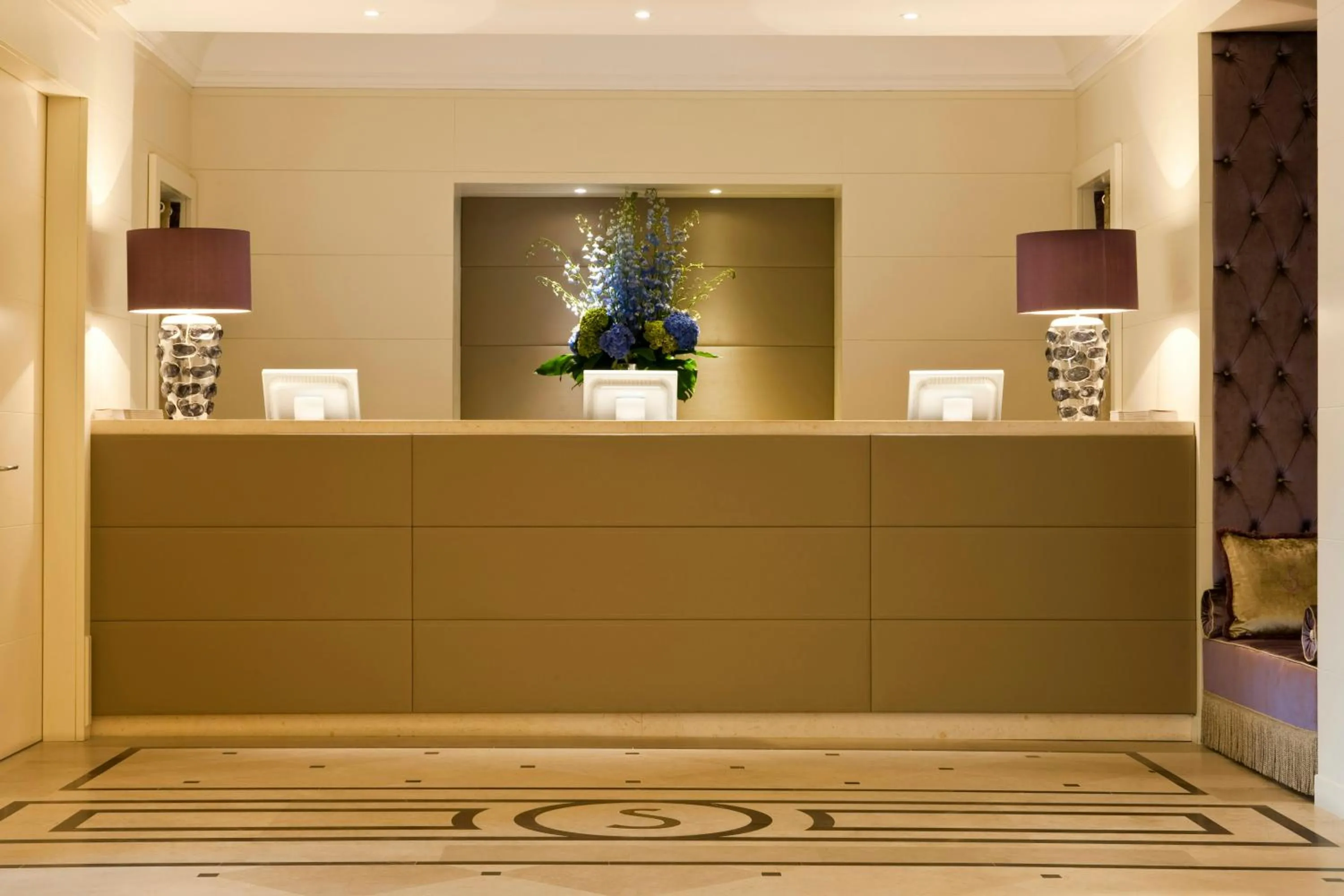 Lobby or reception in Savoia Excelsior Palace Trieste - Starhotels Collezione