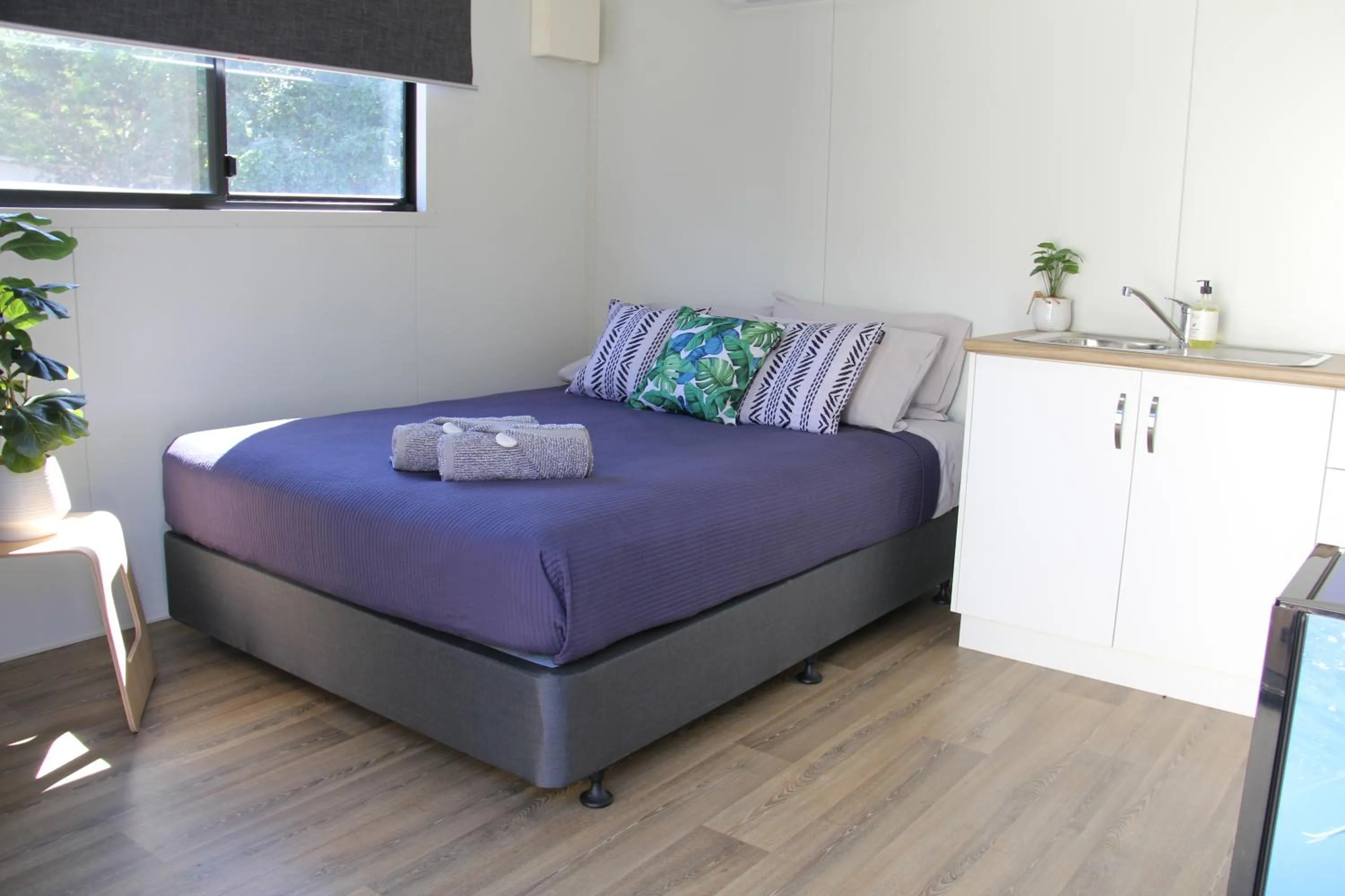 Bedroom, Bed in Skippers at Dundee