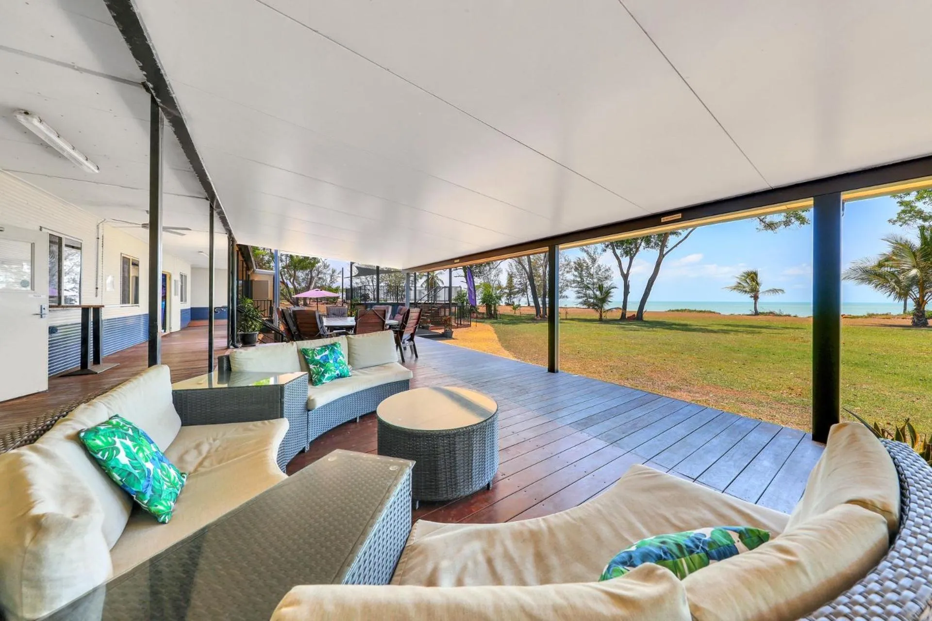 Patio in Skippers at Dundee