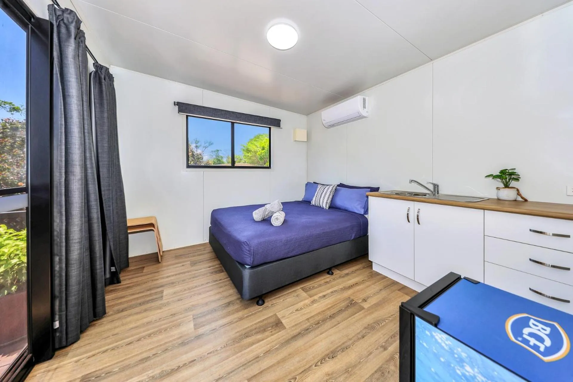 Bedroom, Bed in Skippers at Dundee