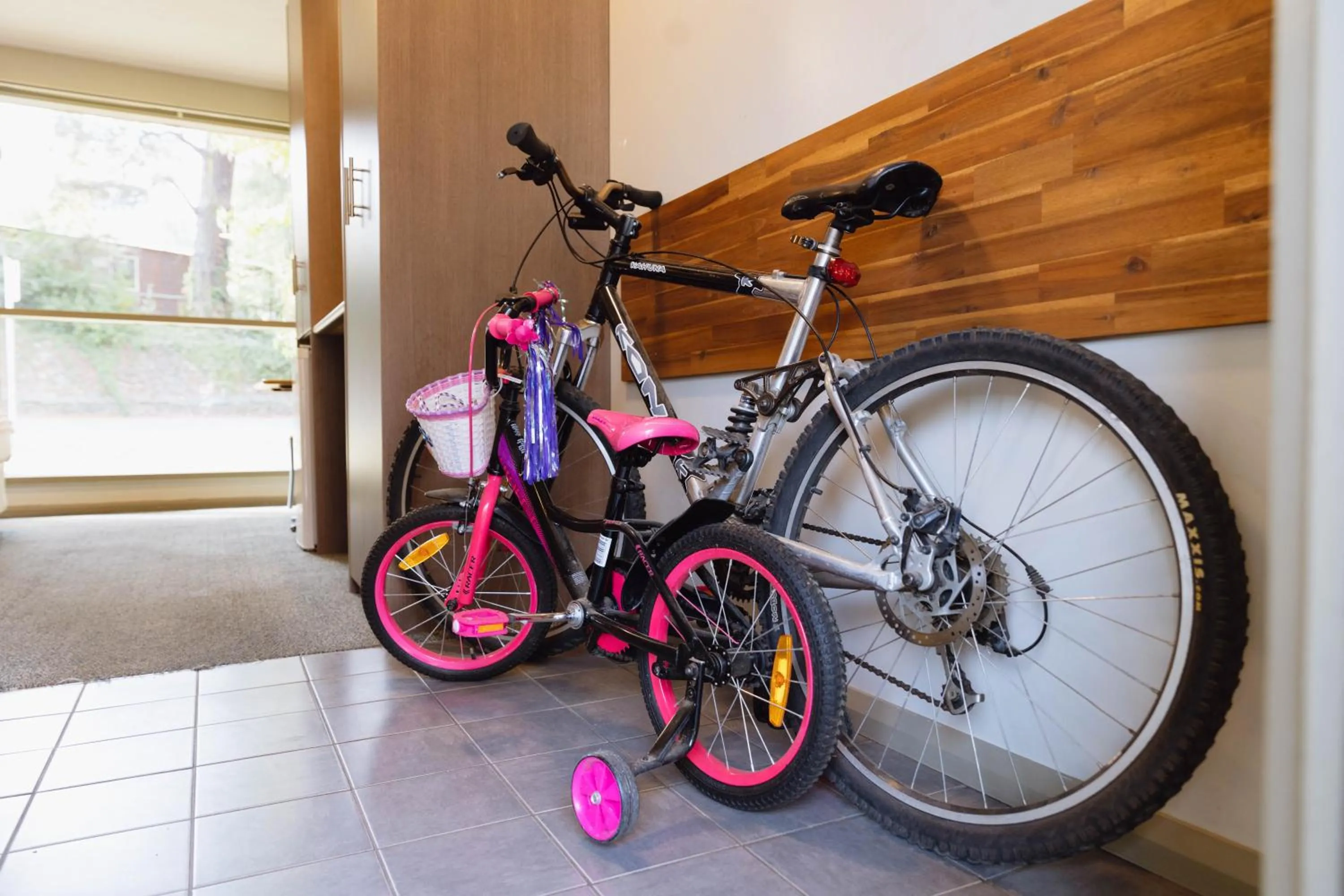 Cycling in The Bright Motor Inn