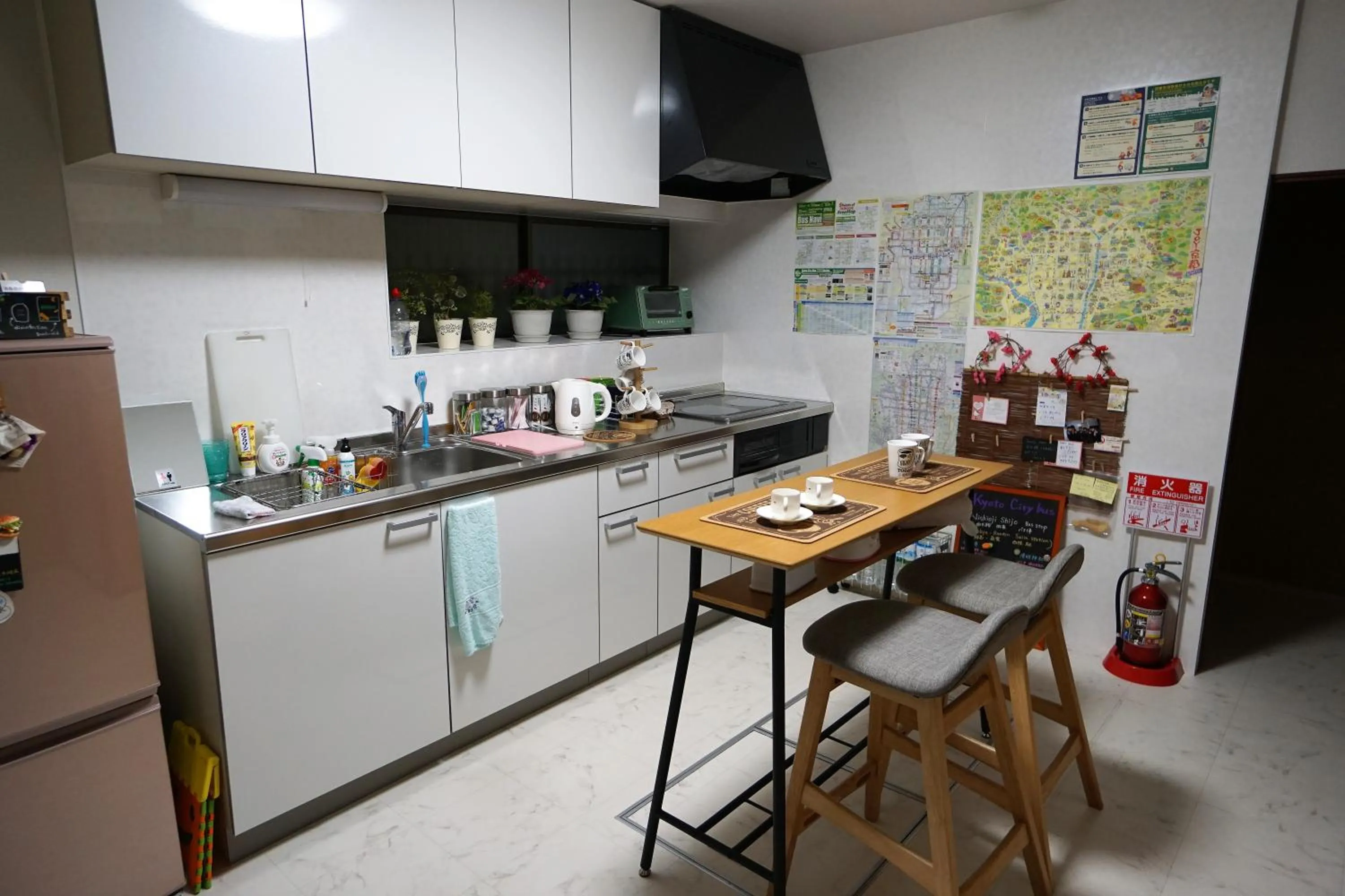 Restaurant/places to eat in Villa Kyoto Saiin