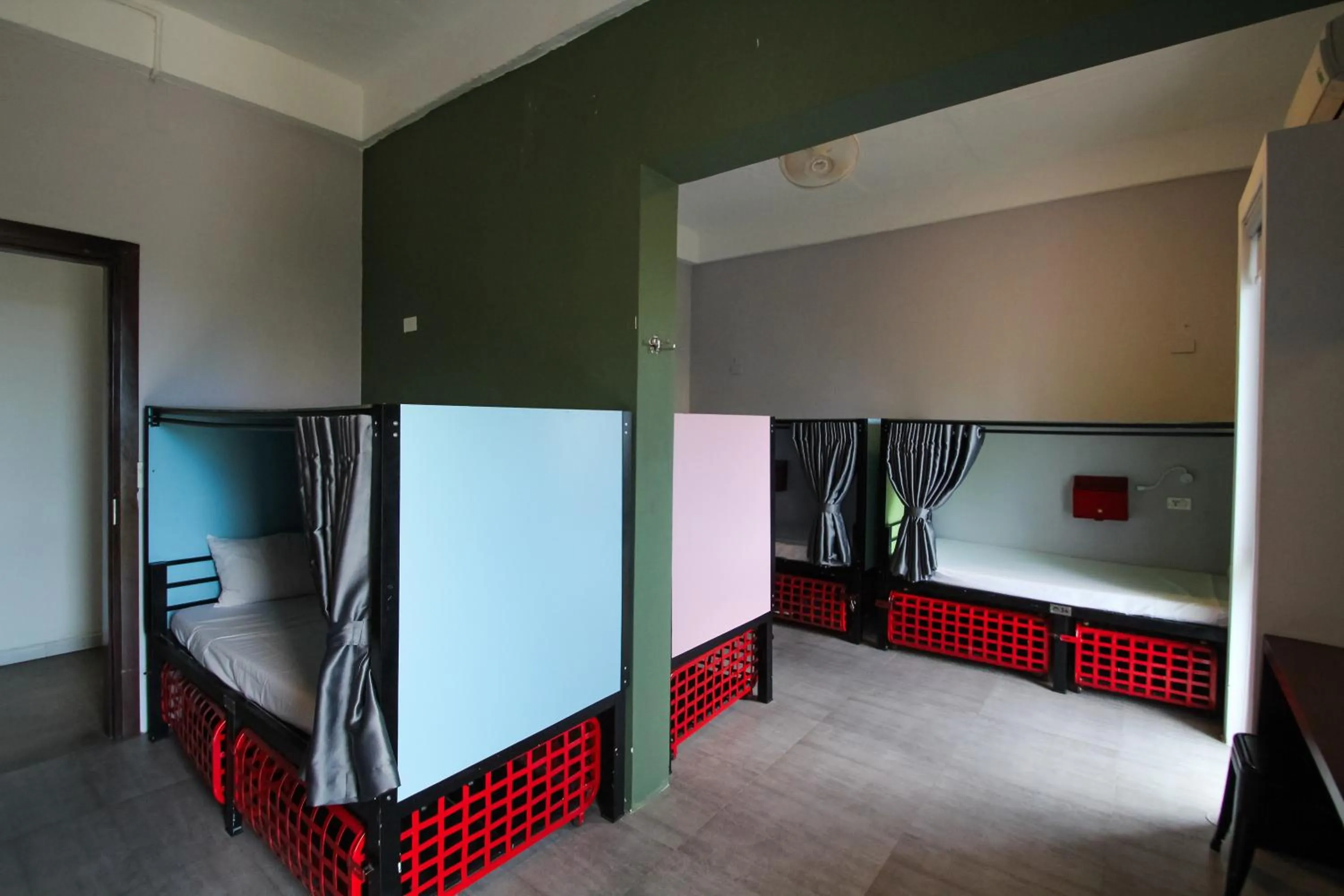 bunk bed, Bed in Mad Monkey Hoi An