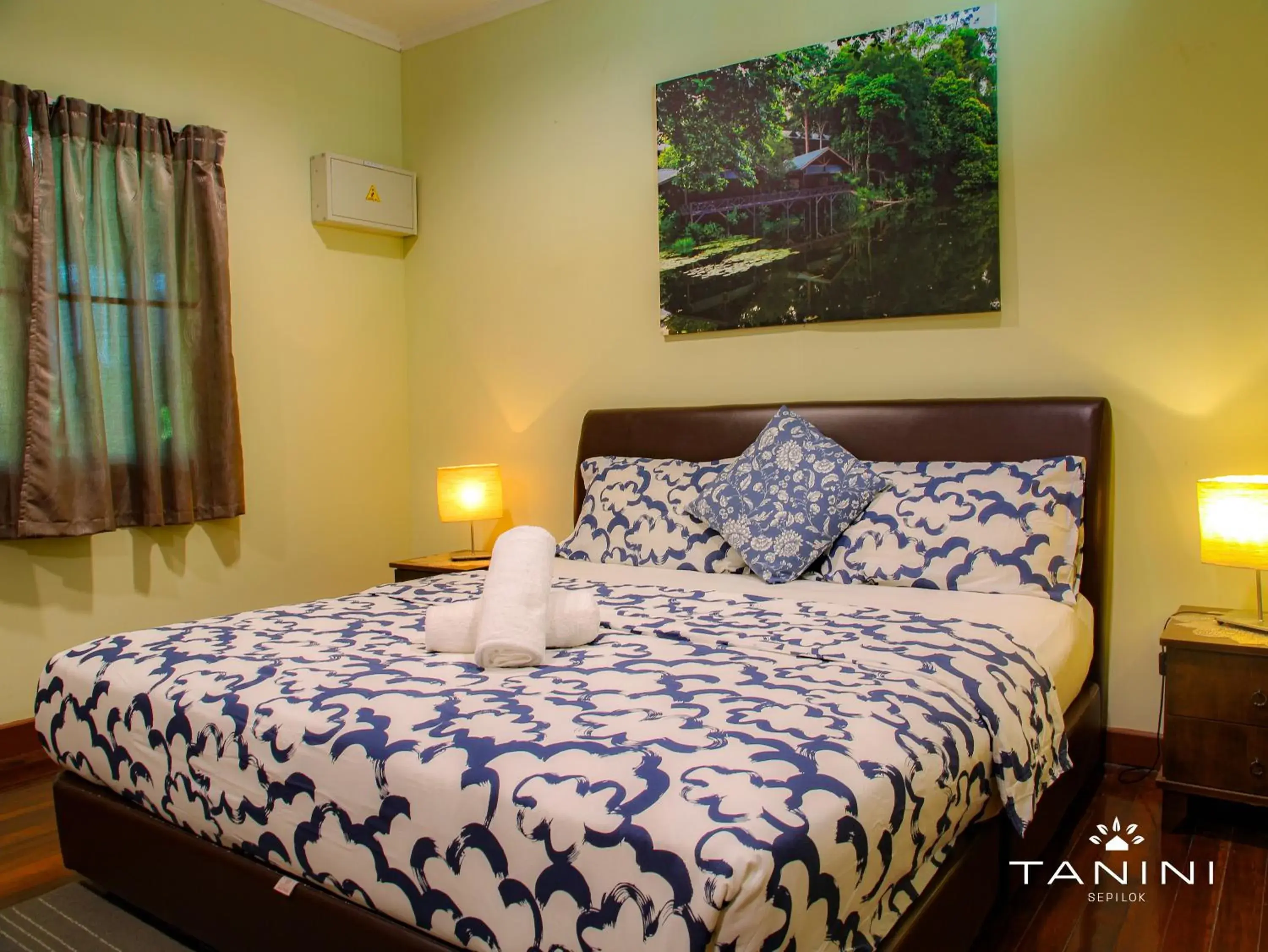 Deluxe Double Room in Tanini Sepilok Formerly Known As Nature Lodge Sepilok Deluxe Double Room in Tanini Sepilok Formerly Known As Nature Lodge Sepilok