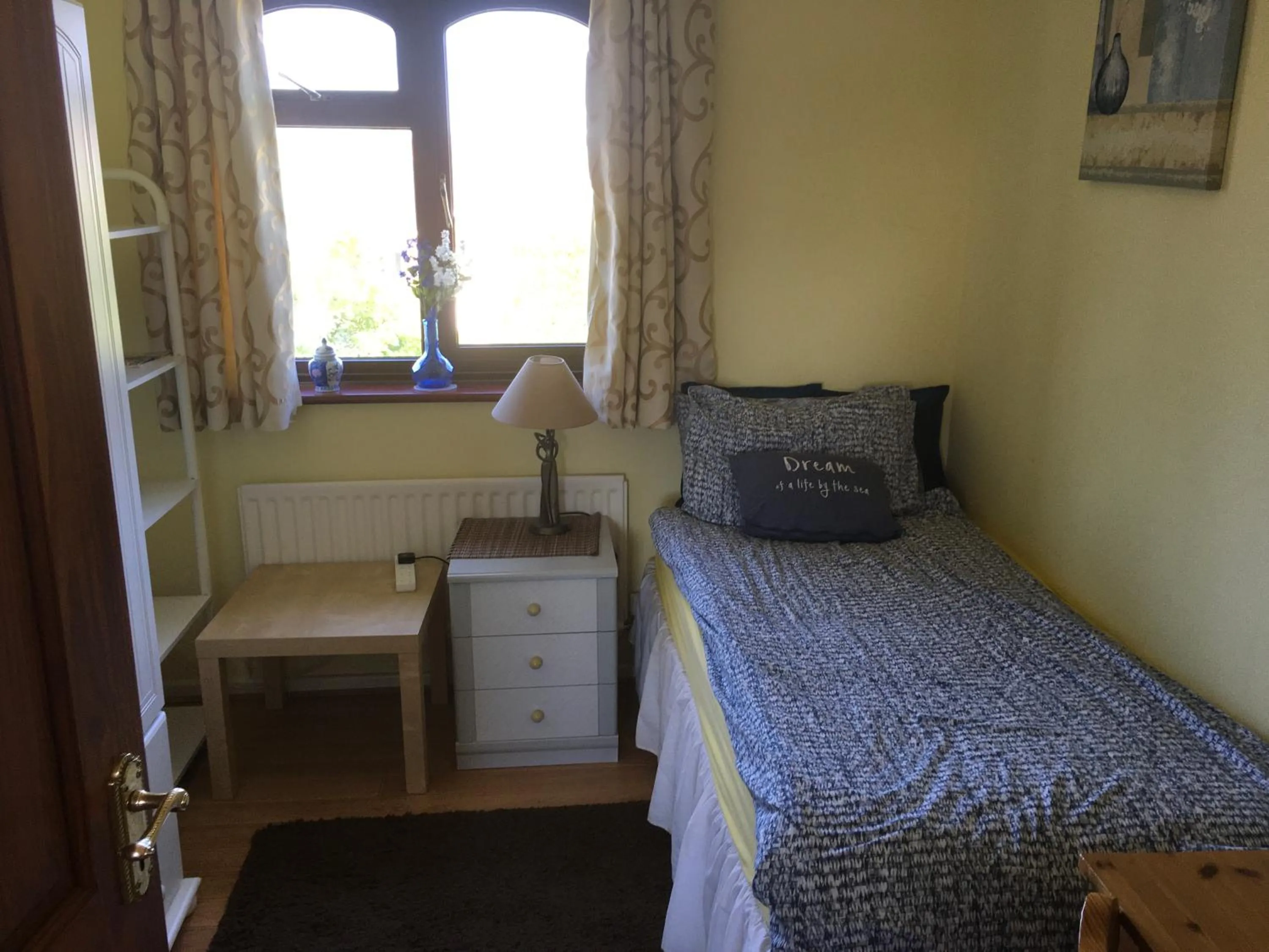 The Cedars House B&B