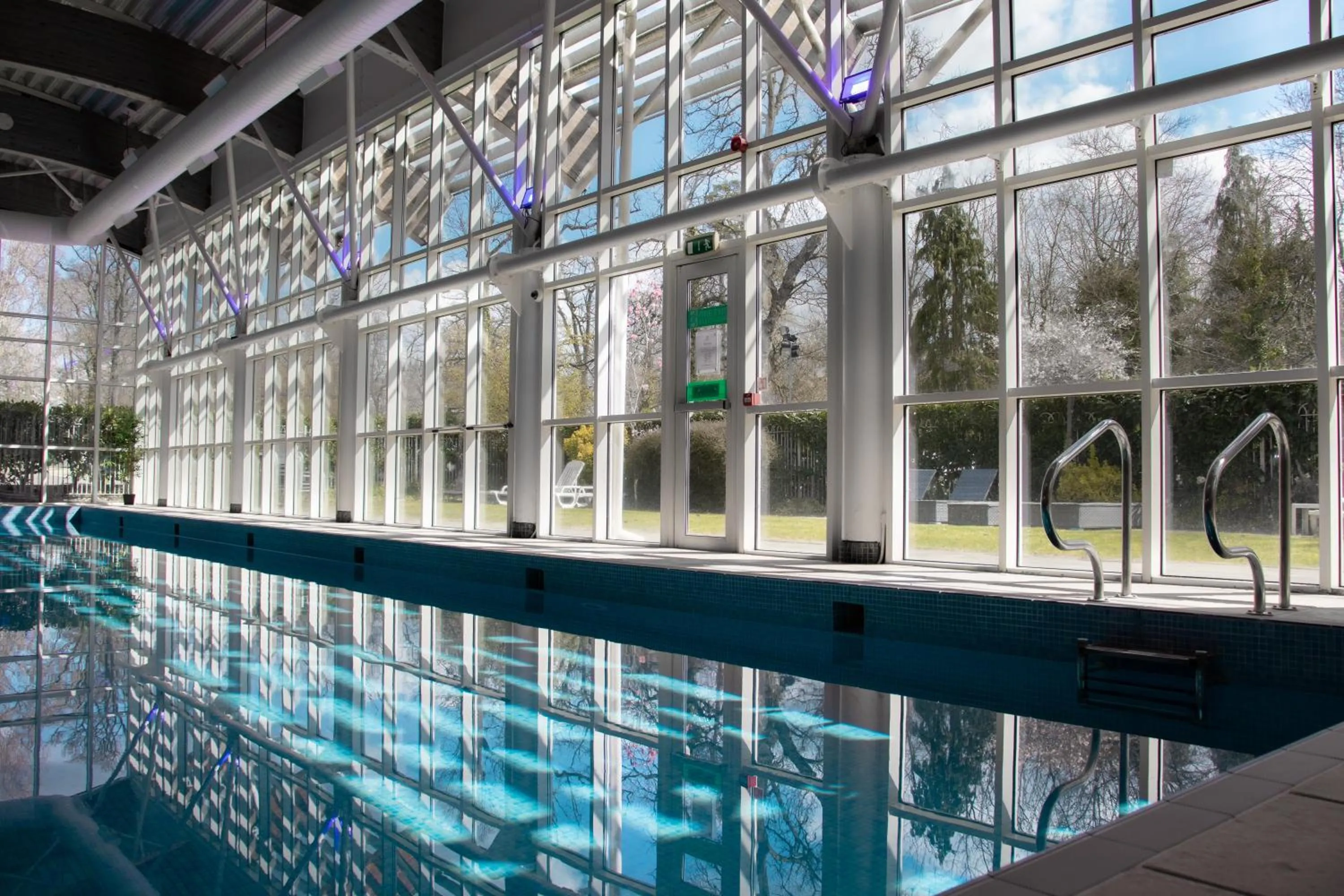 Swimming pool in Manor Of Groves Hotel, Golf & Health Club