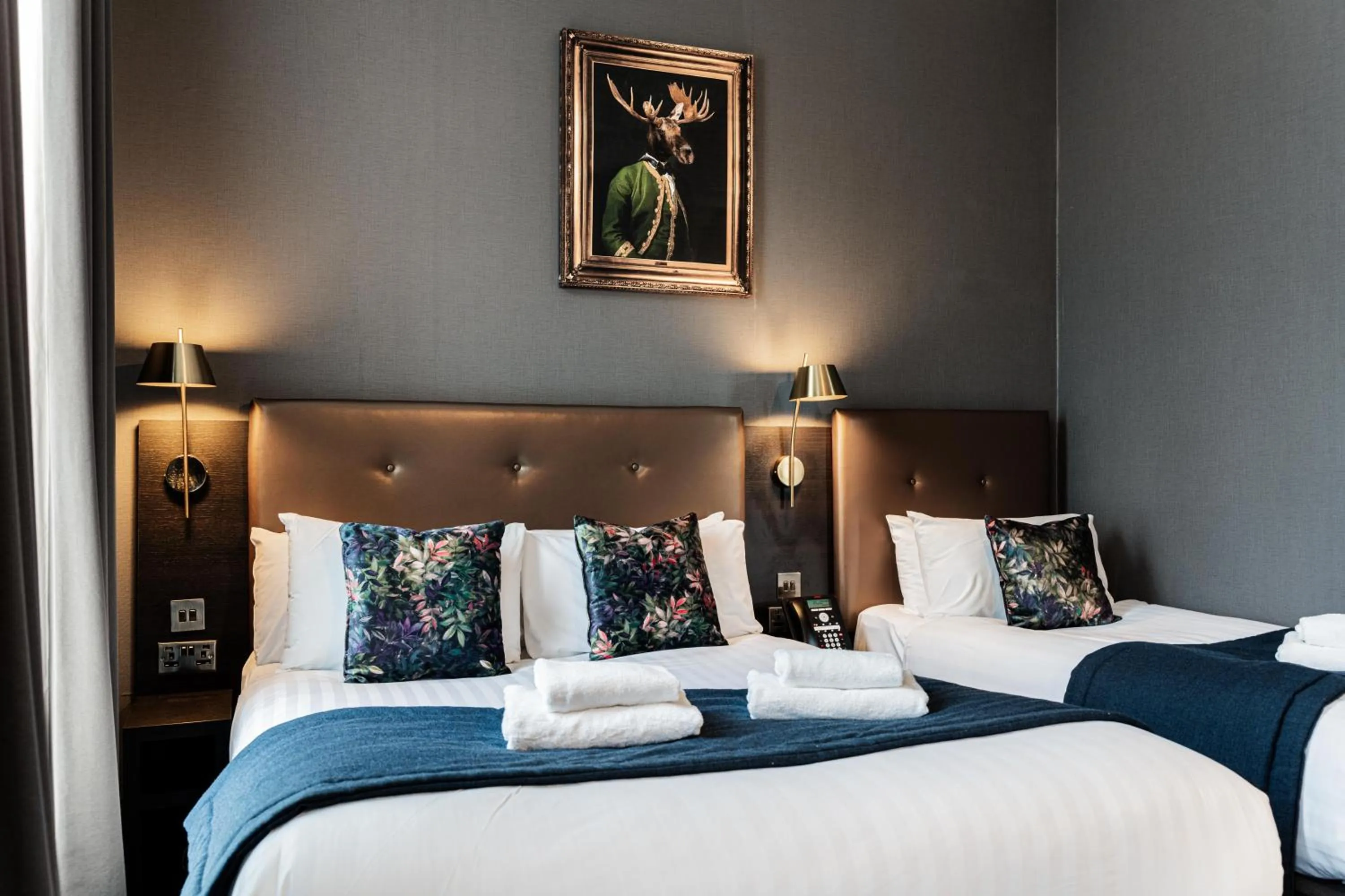 Bed in The House on Warwick