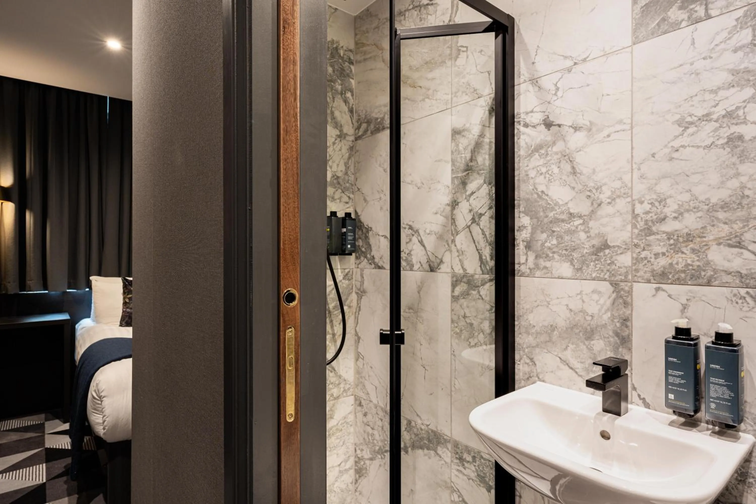 Bathroom in The House on Warwick