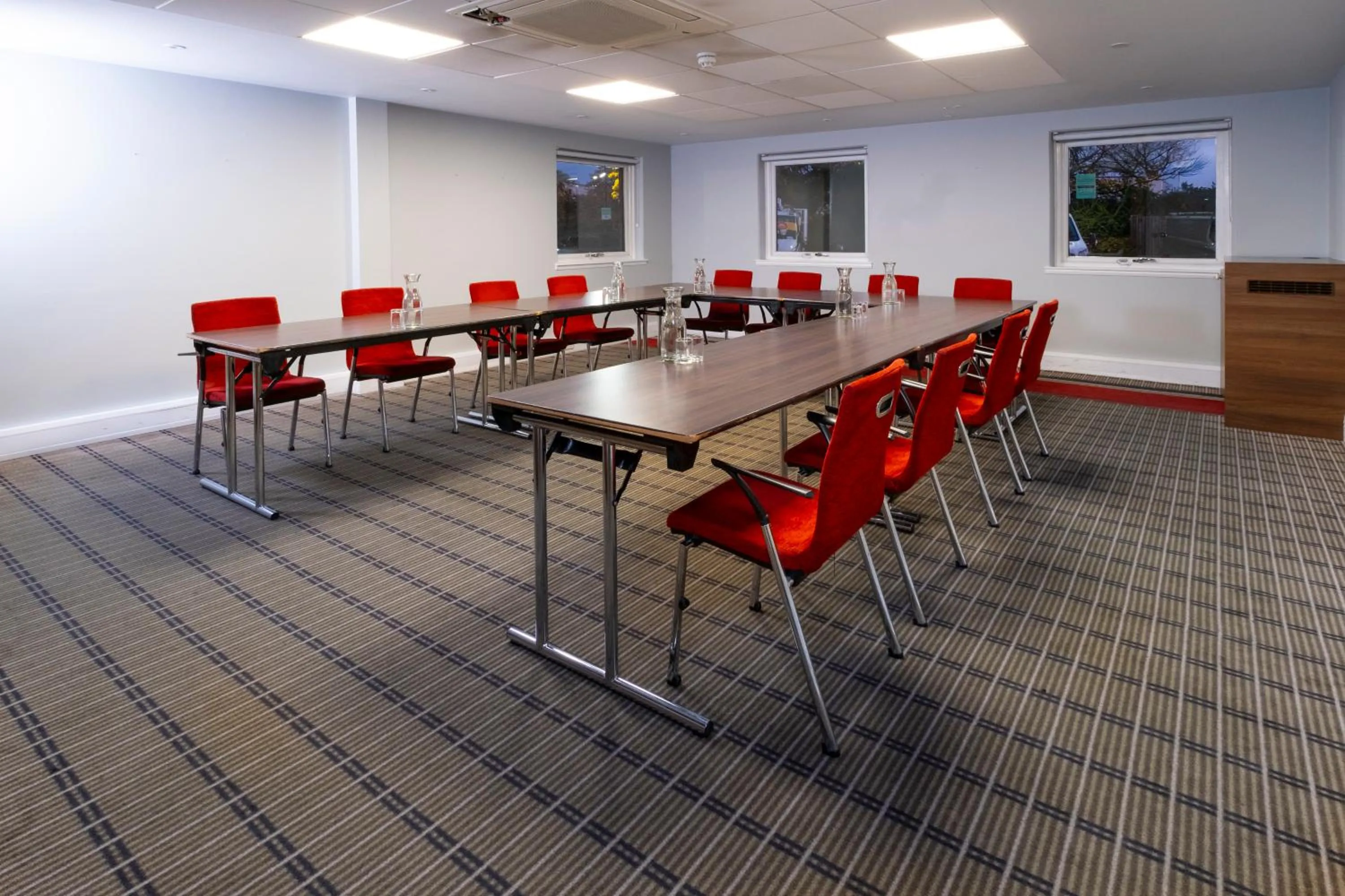 Meeting/conference room in Holiday Inn Express Birmingham Oldbury by IHG