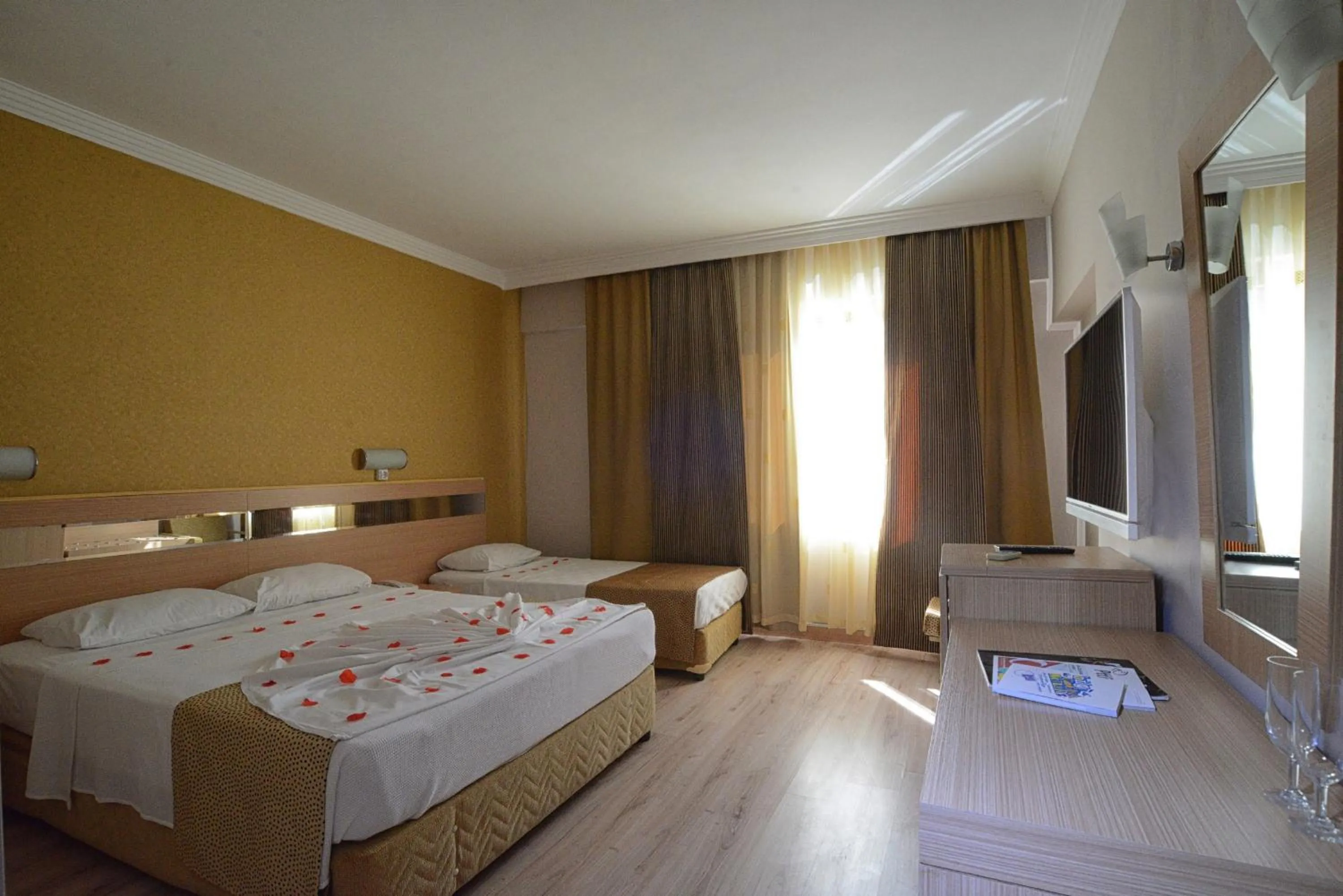 Bed in Bulvar Hotel
