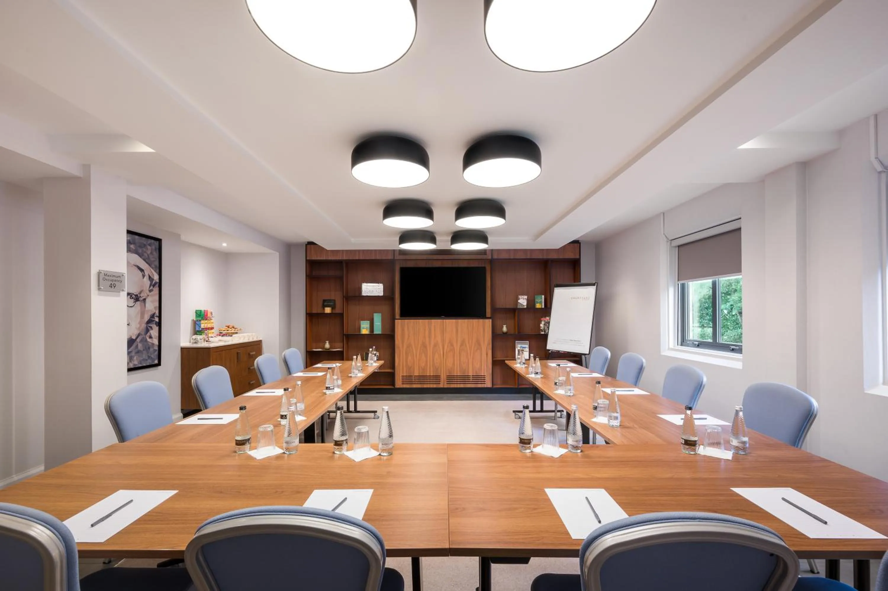 Meeting/conference room in Courtyard by Marriott Glasgow Airport