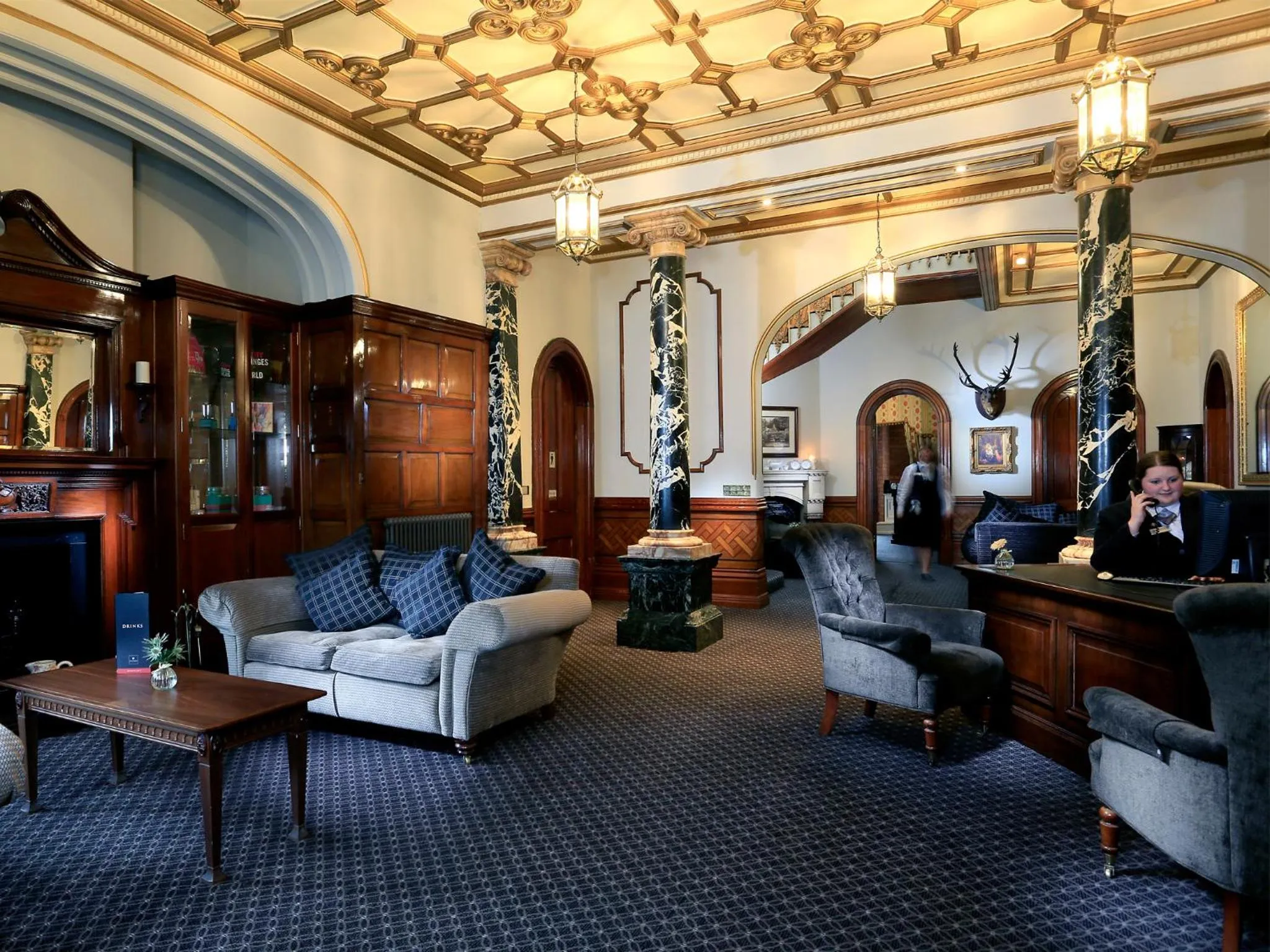 Lobby or reception in Macdonald Kilhey Court Hotel