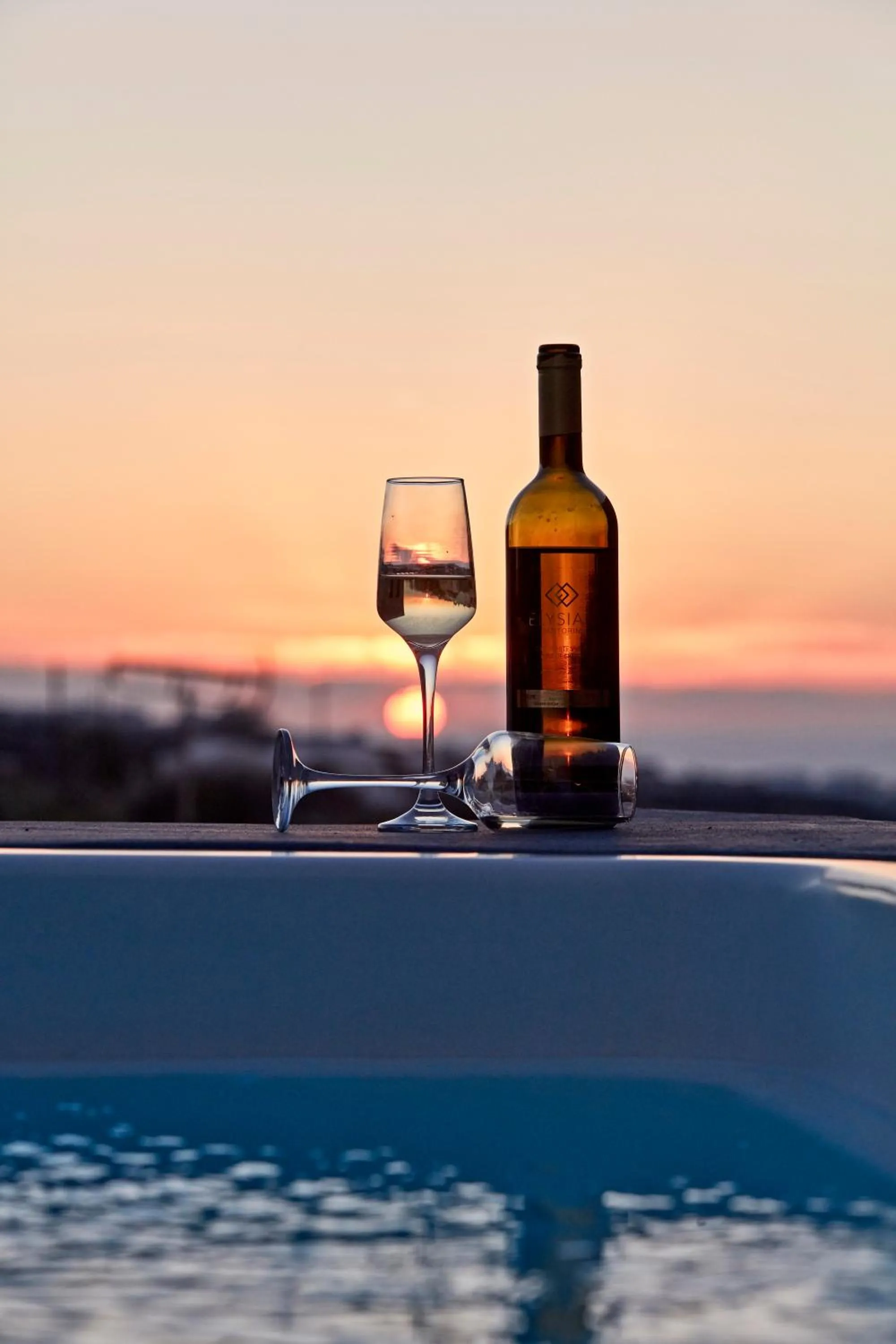 Drinks in Elysian Santorini