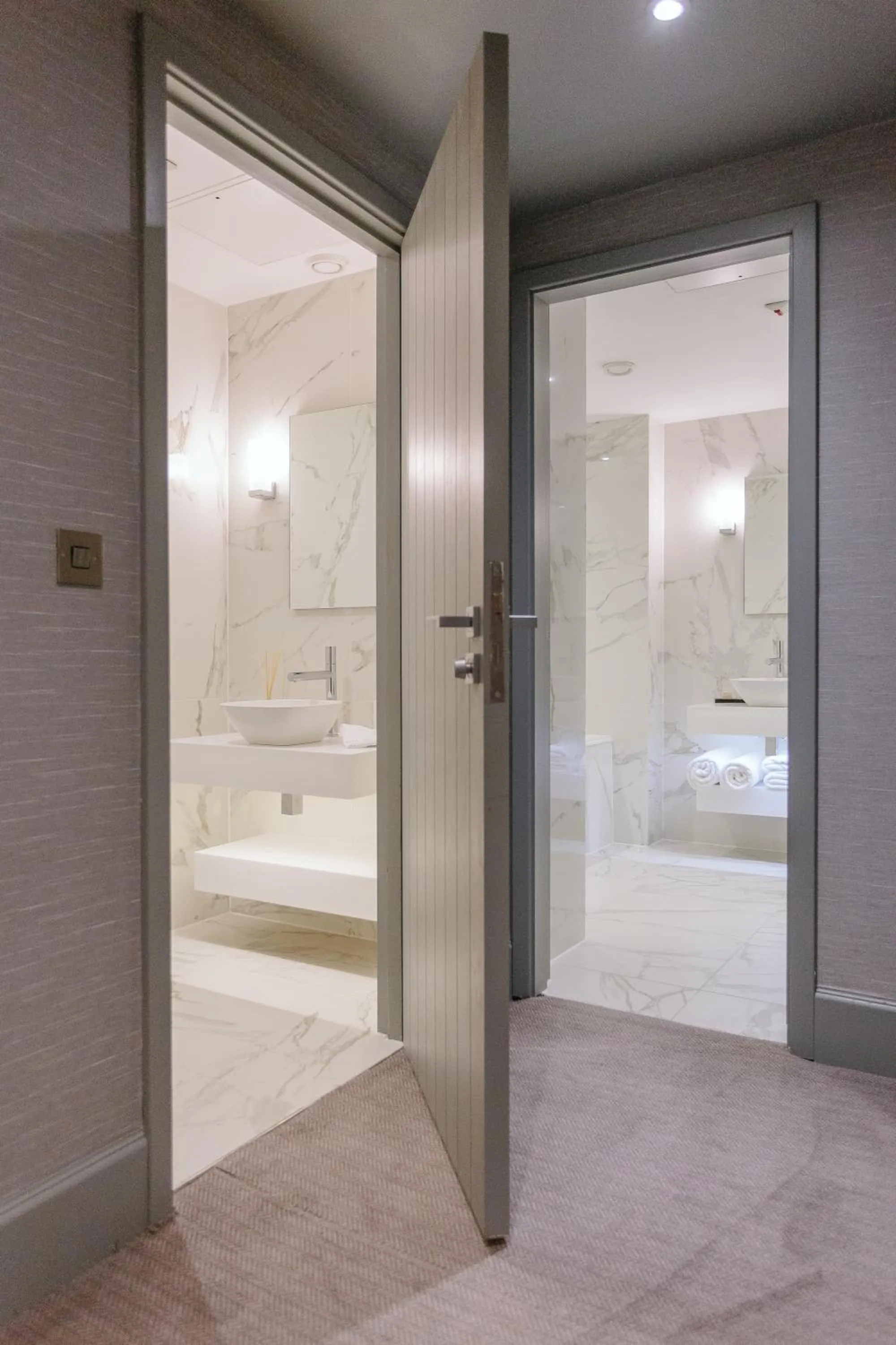 Area and facilities in The Scotsman Hotel