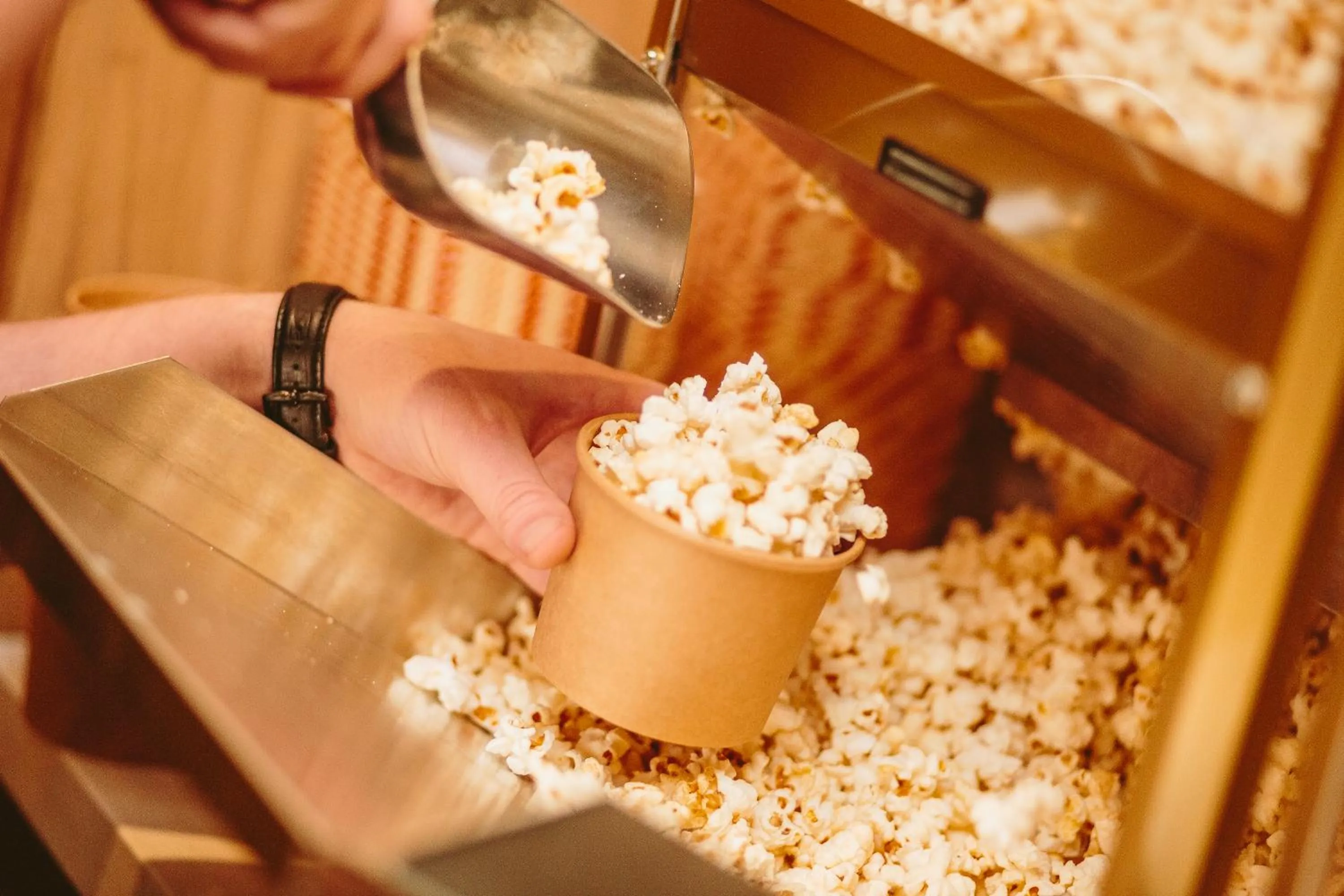 Entertainment in The Scotsman Hotel