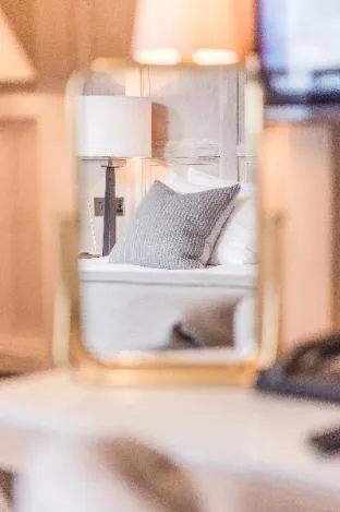 Bed in The Scotsman Hotel