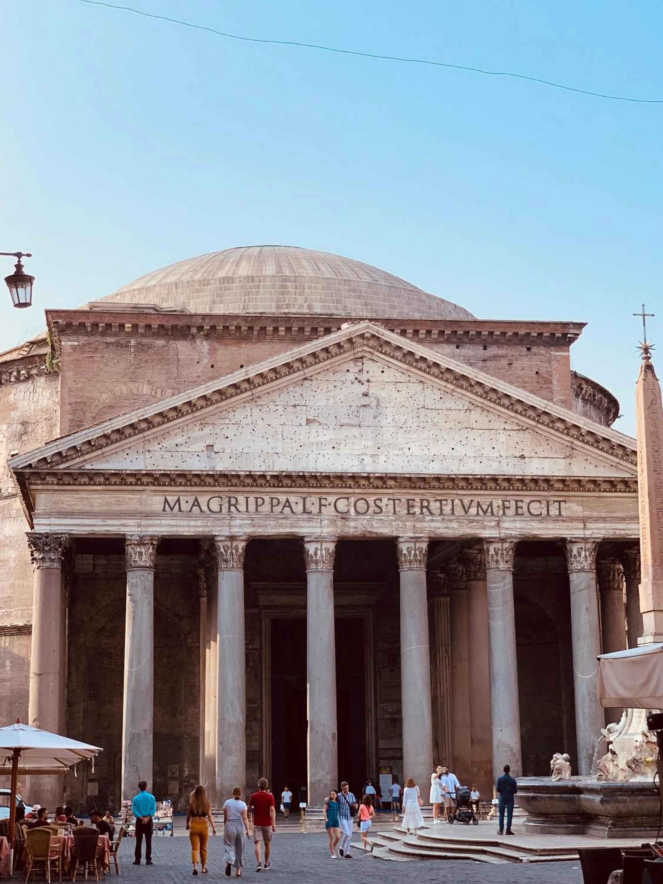 Nearby landmark in 900 Piazza del Popolo