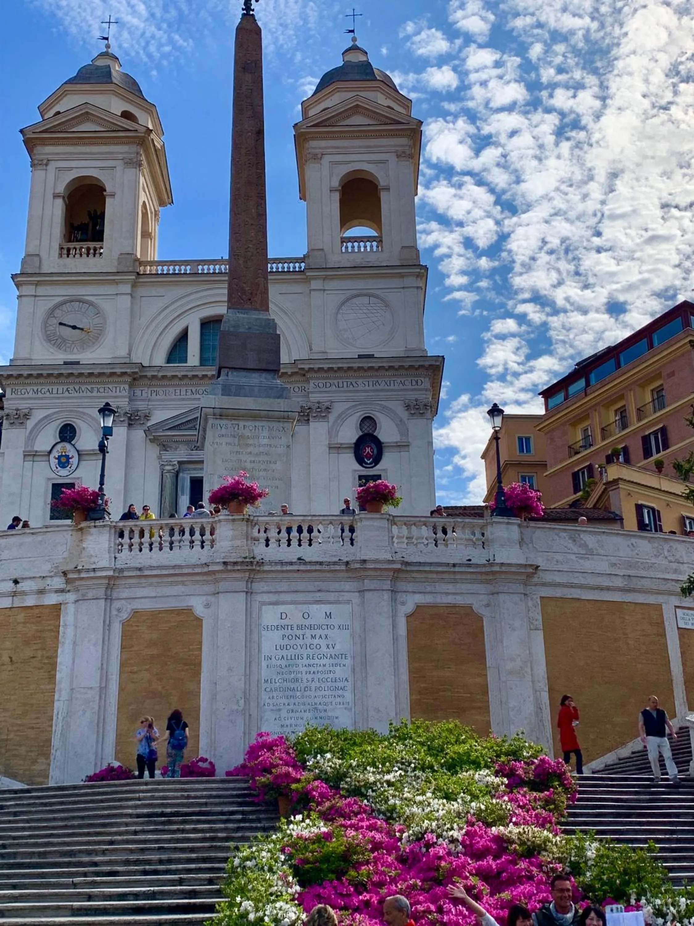 Nearby landmark in 900 Piazza del Popolo