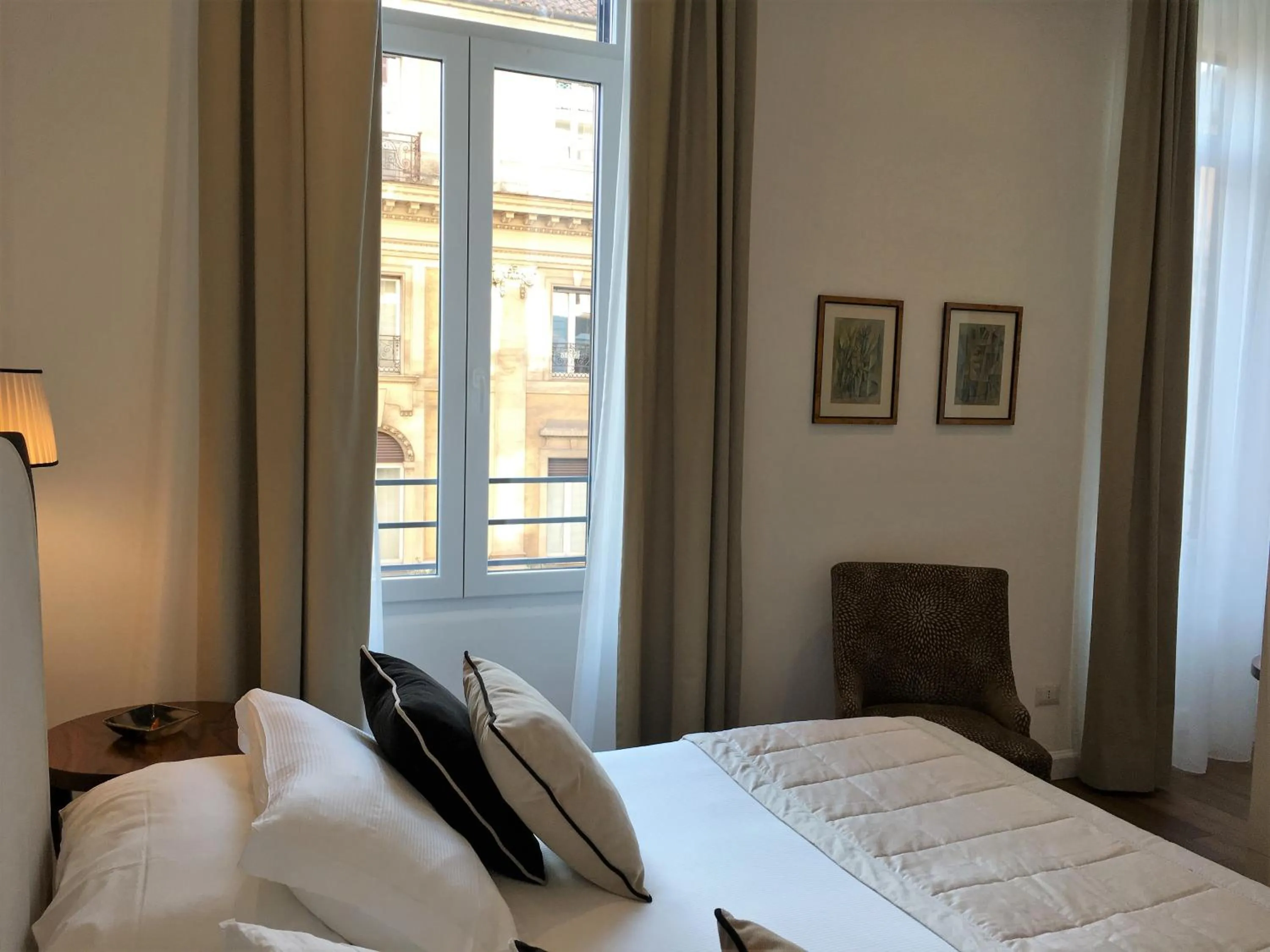 Bedroom, Bed in 900 Piazza del Popolo