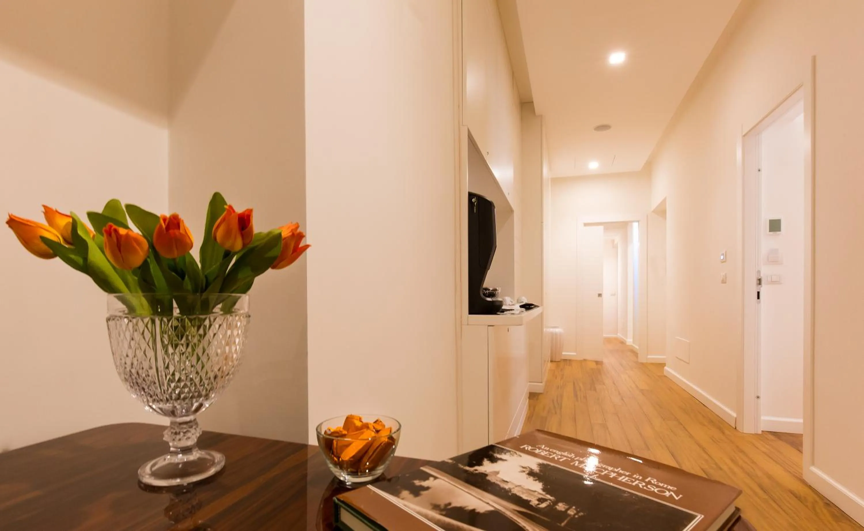 Lobby or reception in 900 Piazza del Popolo